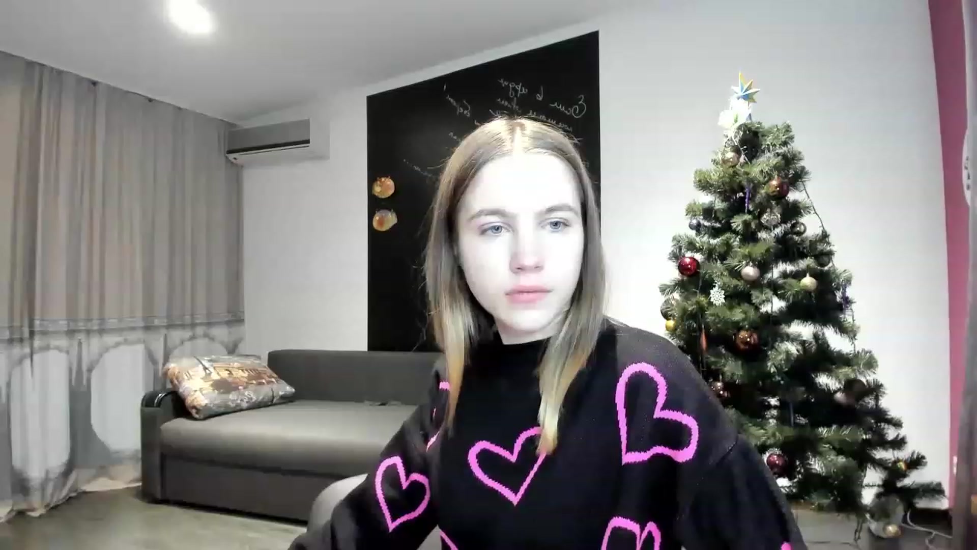 Gallery image thumbnail from KatyaGordon's myfreecams stream on, 12/27/2022, 11:00 image 15 of 20