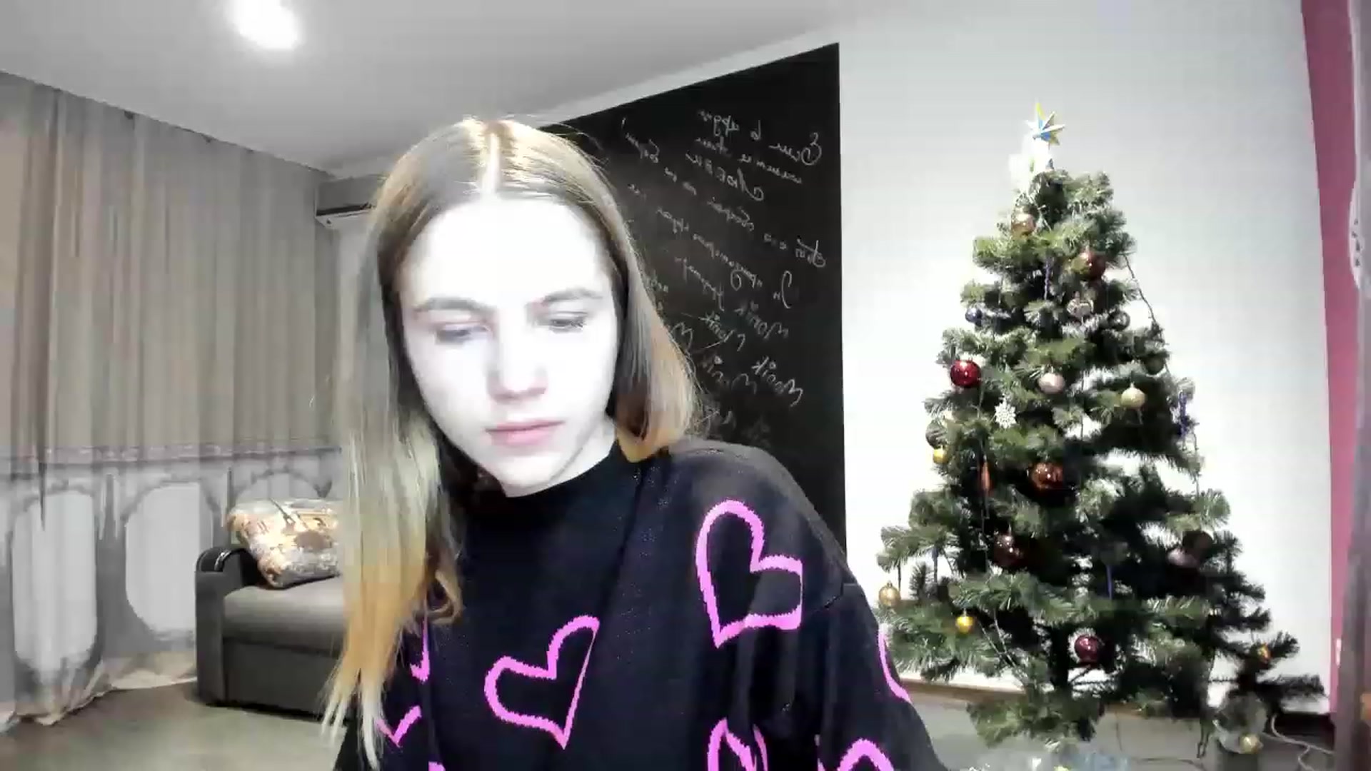 Gallery image thumbnail from KatyaGordon's myfreecams stream on, 12/27/2022, 11:00 image 8 of 20
