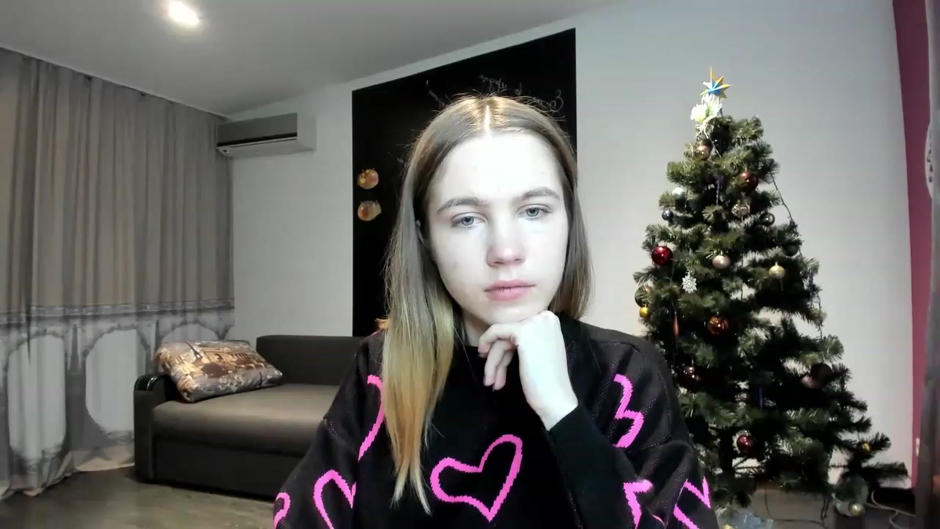 Gallery image thumbnail from KatyaGordon's myfreecams stream on, 12/27/2022, 11:00 image 2 of 20