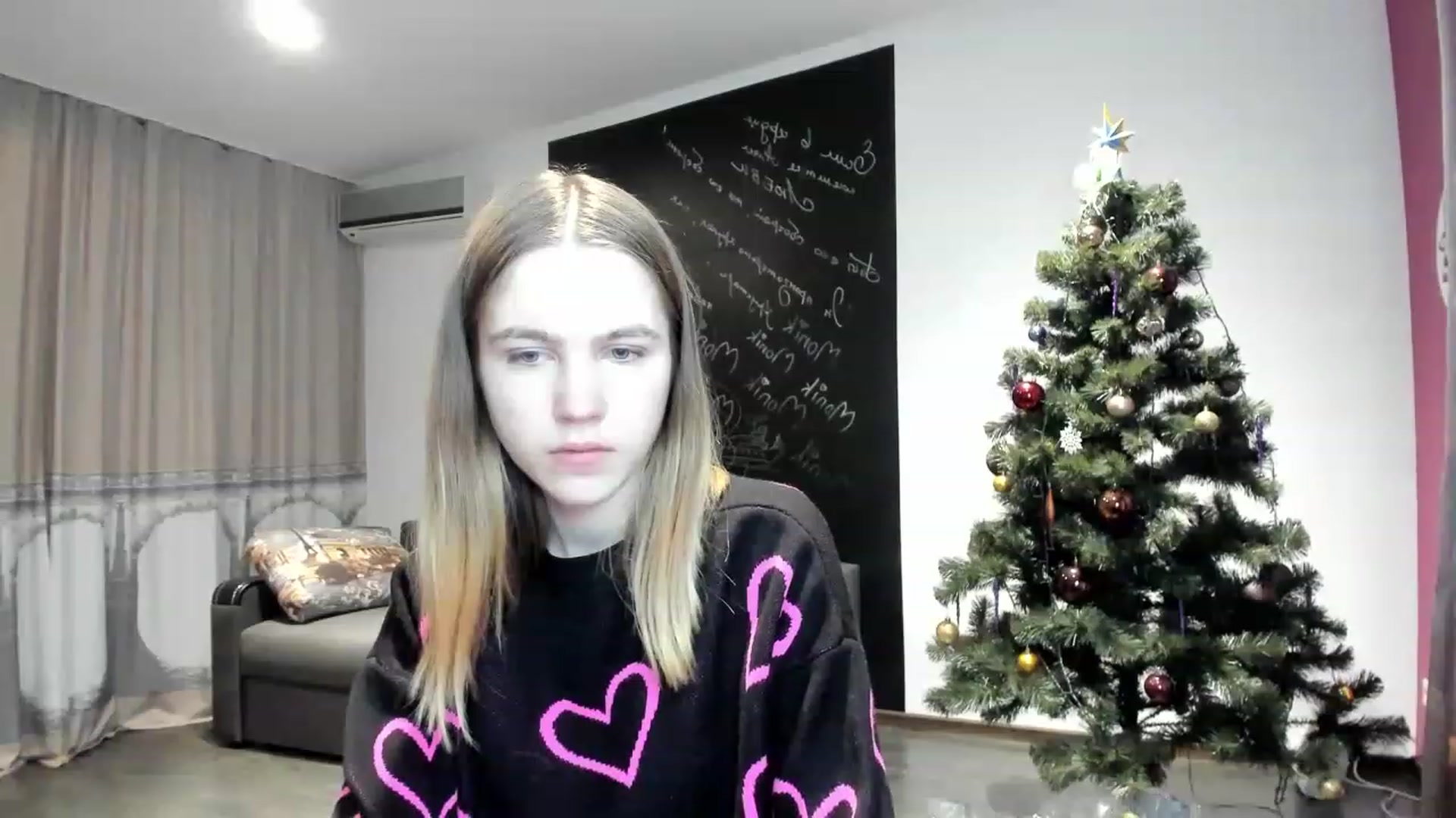 Gallery image thumbnail from KatyaGordon's myfreecams stream on, 12/27/2022, 12:31 image 17 of 20