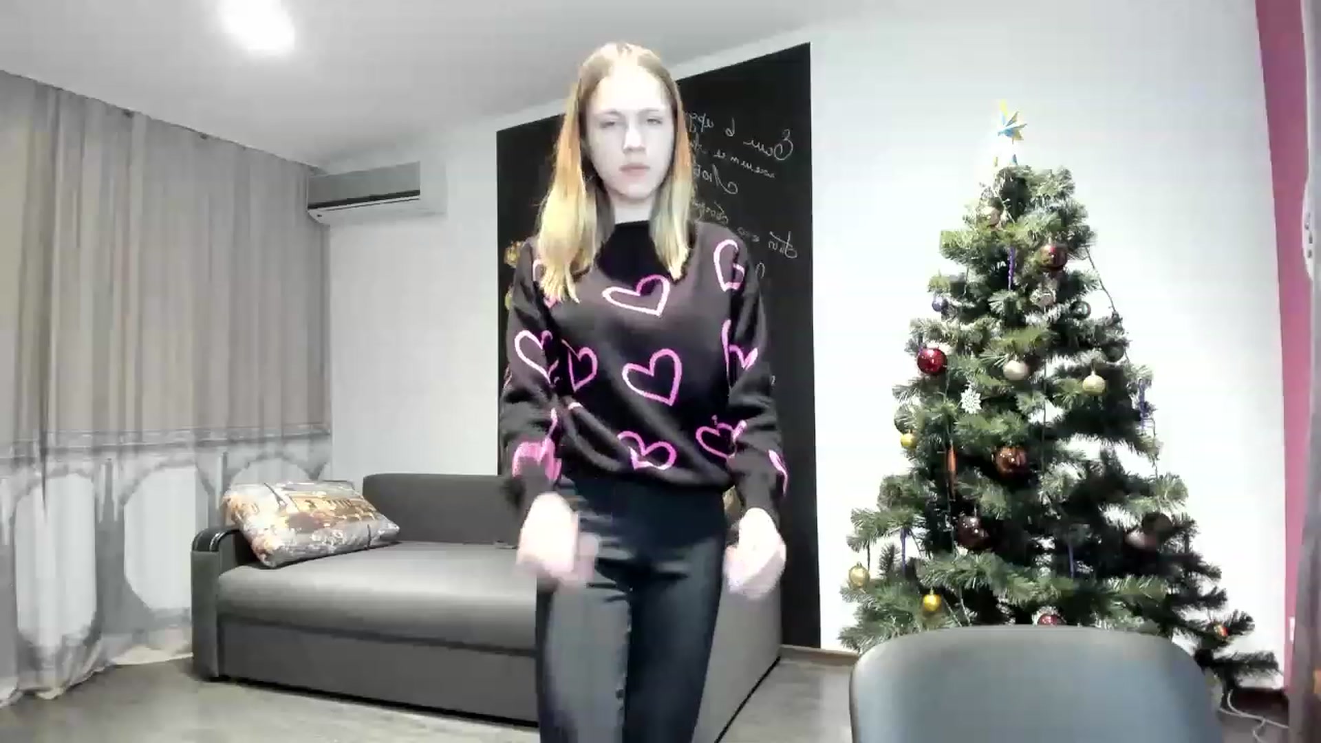 Gallery image thumbnail from KatyaGordon's myfreecams stream on, 12/27/2022, 12:31 image 16 of 20