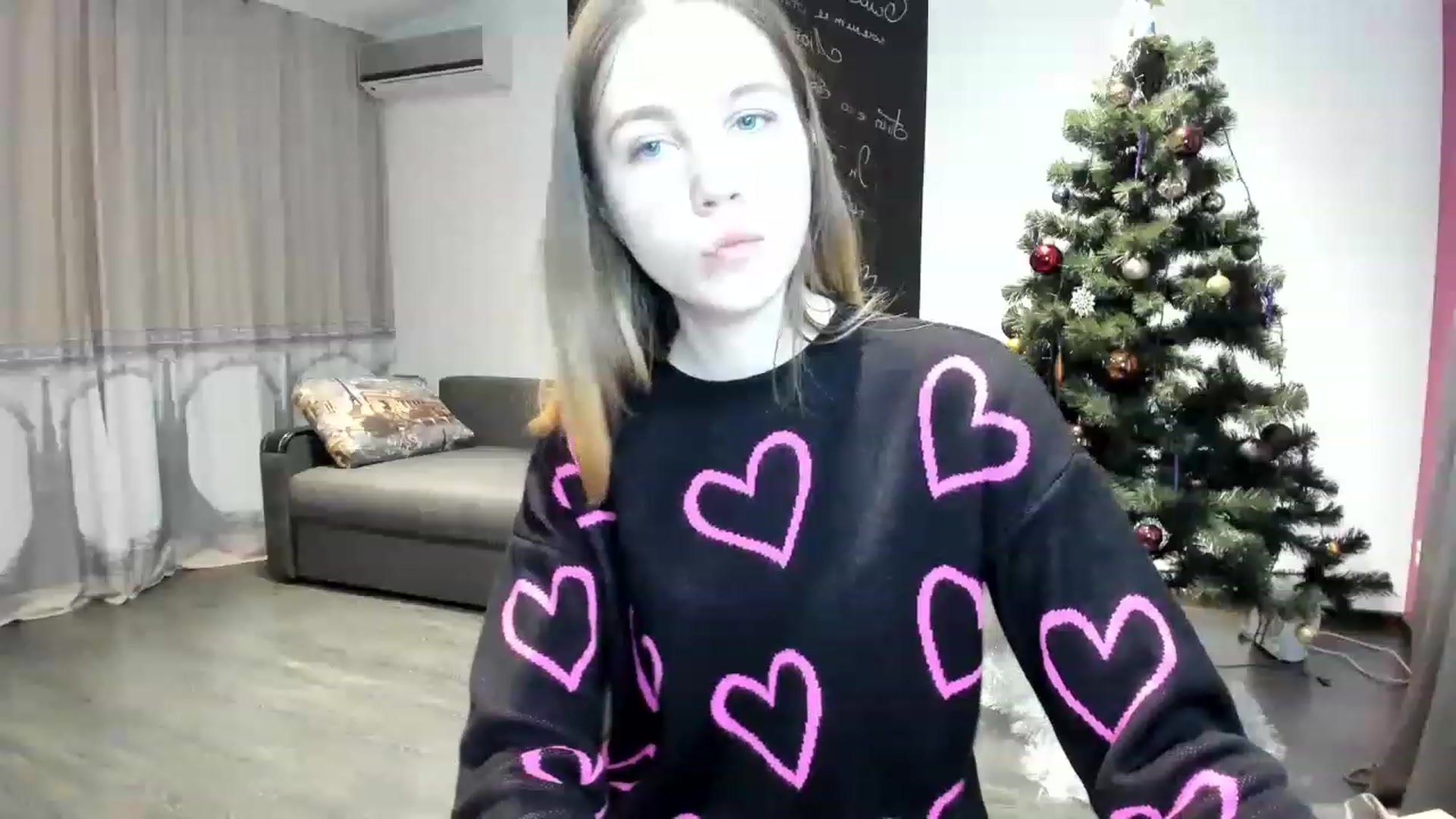 Gallery image thumbnail from KatyaGordon's myfreecams stream on, 12/30/2022, 13:18 image 15 of 20
