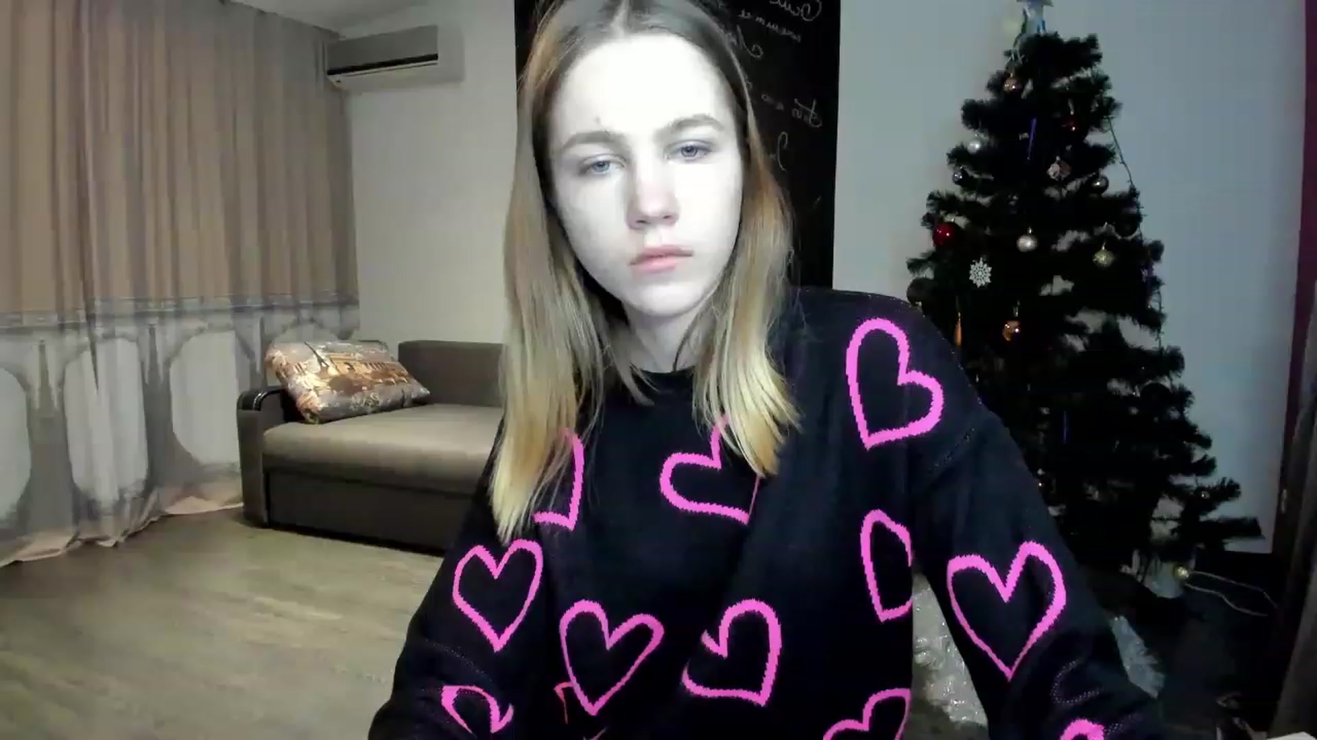 Gallery image thumbnail from KatyaGordon's myfreecams stream on, 12/30/2022, 14:07 image 14 of 20