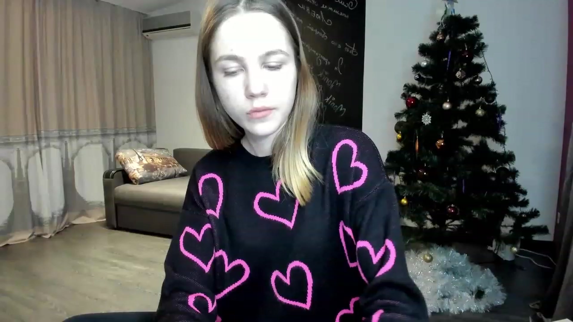 Gallery image thumbnail from KatyaGordon's myfreecams stream on, 12/30/2022, 14:07 image 17 of 20