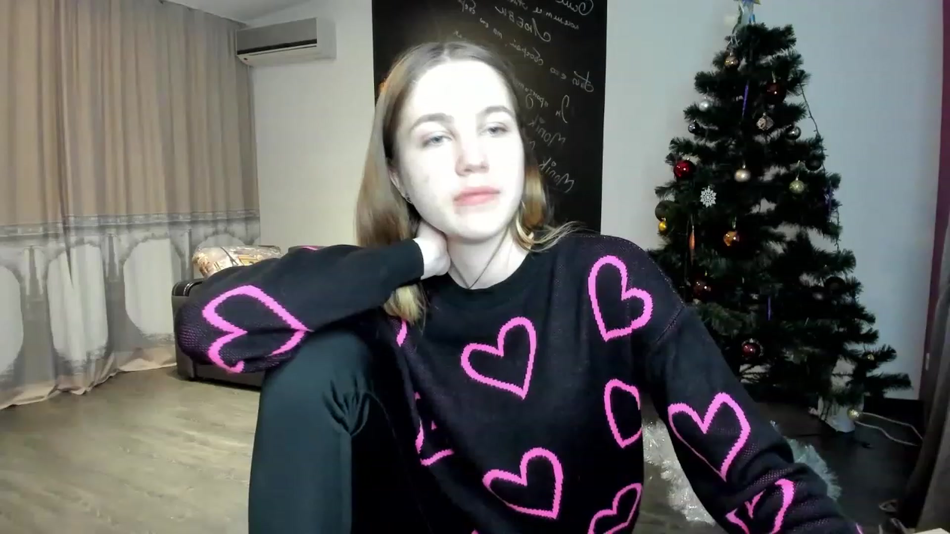 Gallery image thumbnail from KatyaGordon's myfreecams stream on, 12/30/2022, 14:07 image 8 of 20