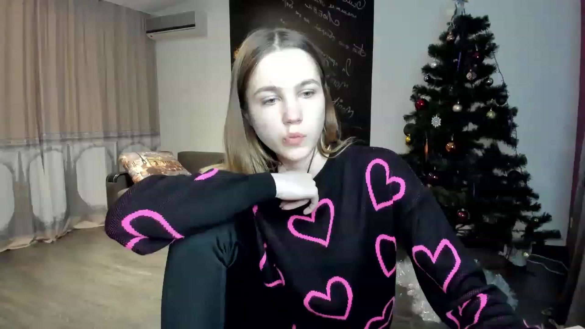 Gallery image thumbnail from KatyaGordon's myfreecams stream on, 12/30/2022, 14:07 image 7 of 20
