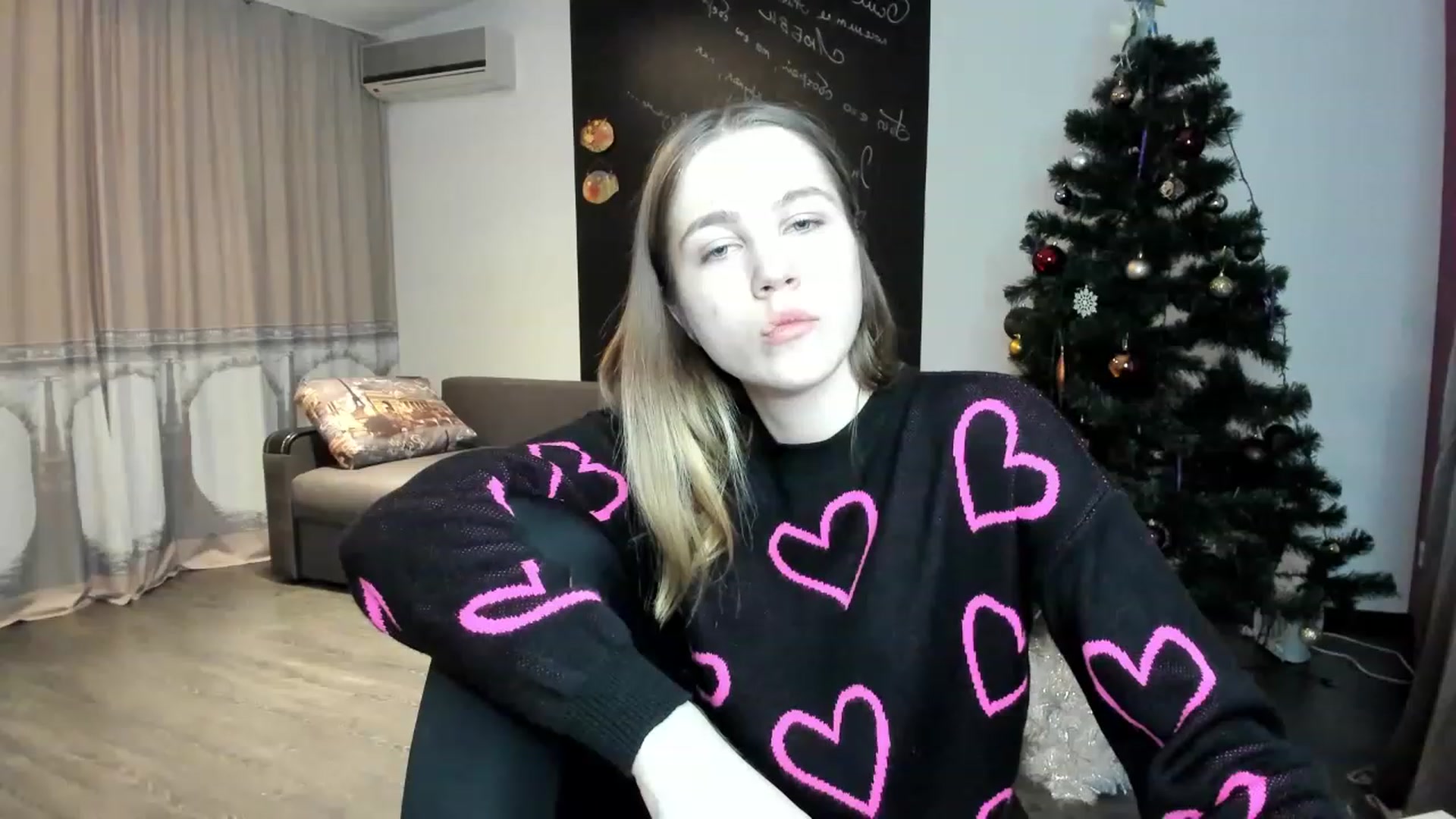 Gallery image thumbnail from KatyaGordon's myfreecams stream on, 12/30/2022, 14:07 image 2 of 20