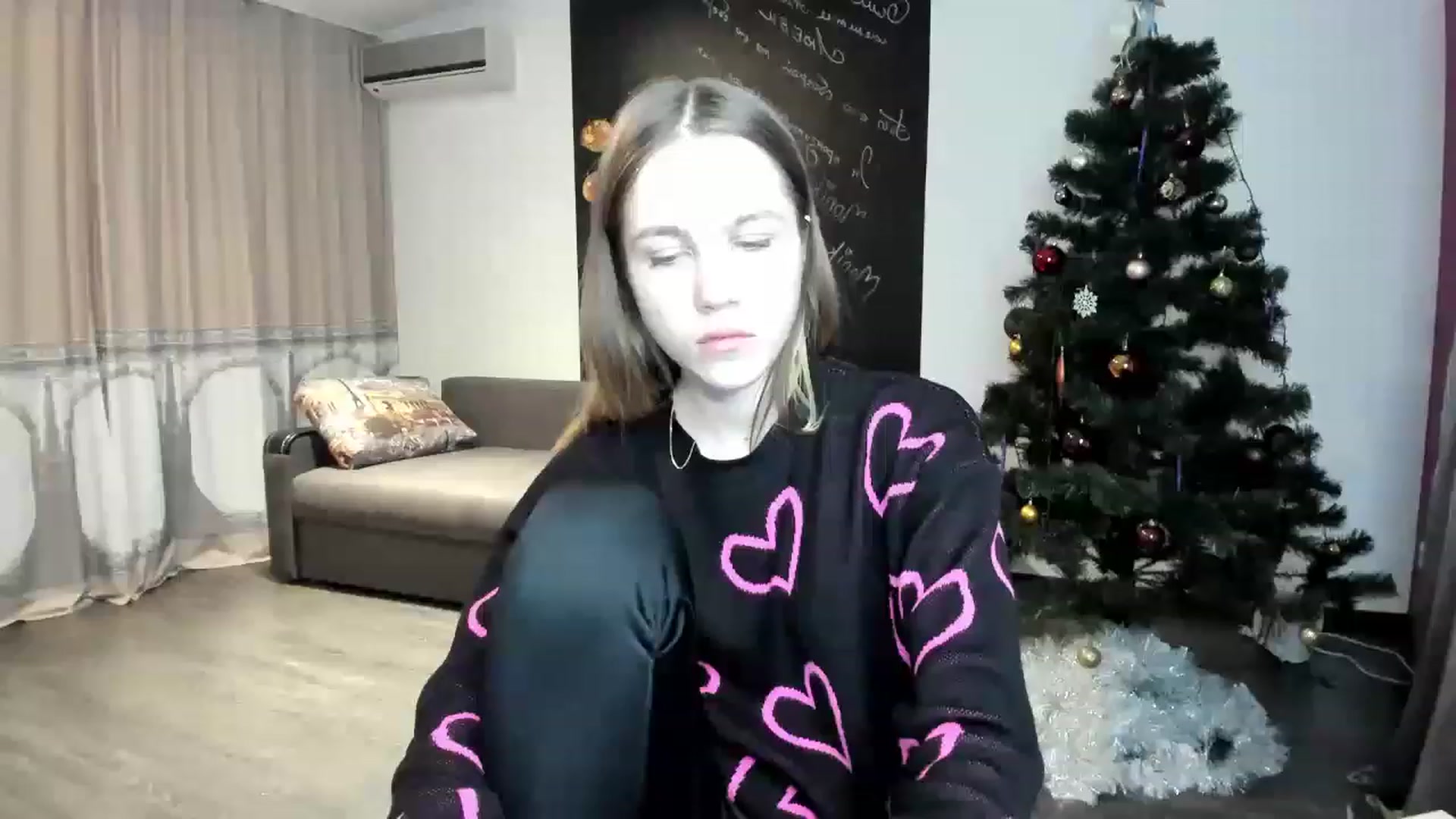 Gallery image thumbnail from KatyaGordon's myfreecams stream on, 12/30/2022, 14:07 image 4 of 20