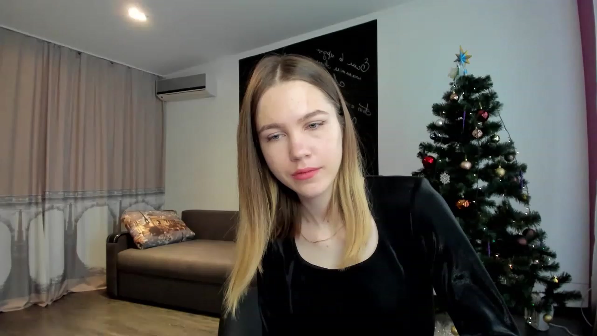 Gallery image thumbnail from KatyaGordon's myfreecams stream on, 12/31/2022, 09:50 image 7 of 20