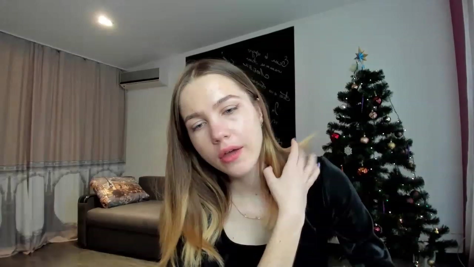 Gallery image thumbnail from KatyaGordon's myfreecams stream on, 12/31/2022, 11:32 image 19 of 20