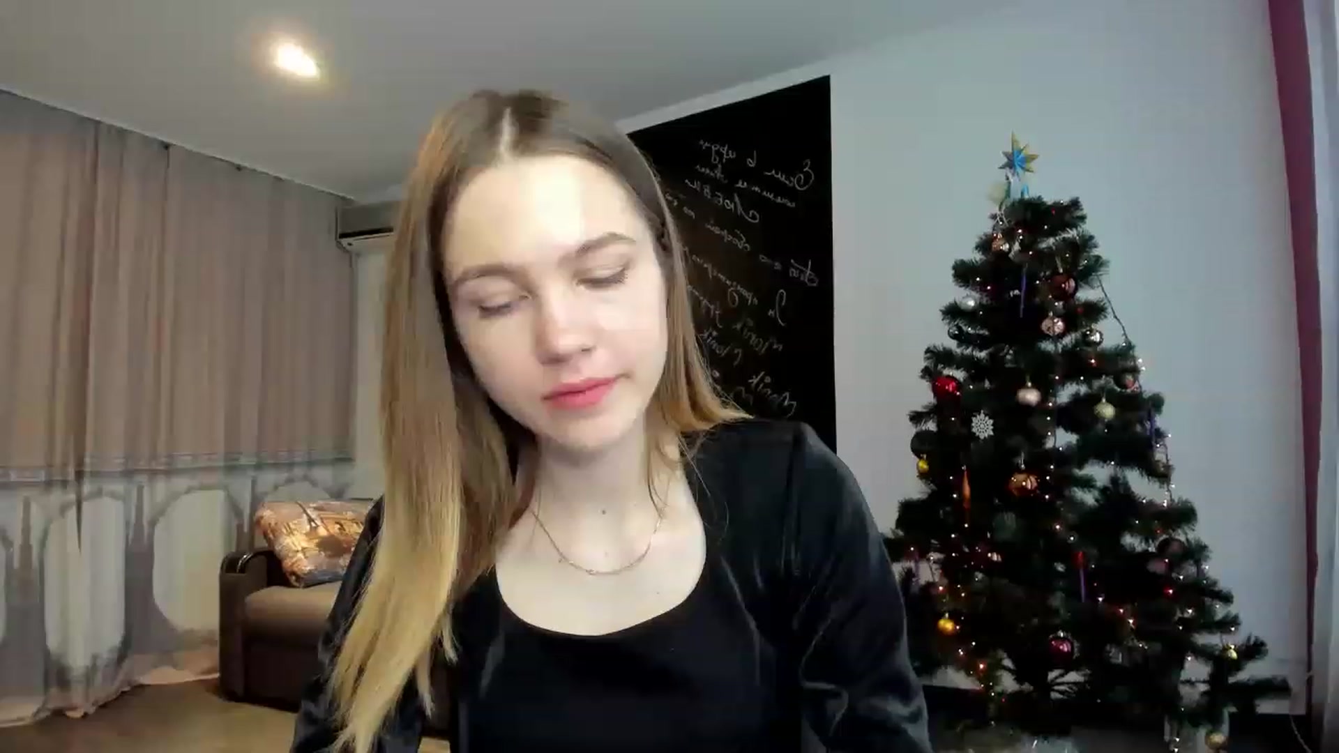 Gallery image thumbnail from KatyaGordon's myfreecams stream on, 12/31/2022, 11:32 image 15 of 20