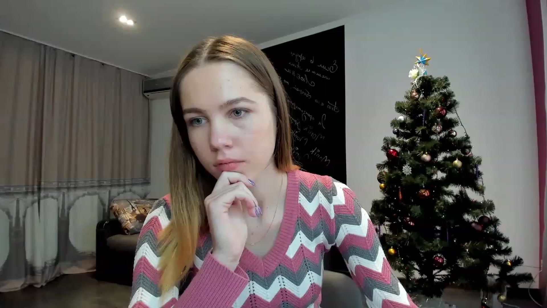 Gallery image thumbnail from KatyaGordon's myfreecams stream on, 01/02/2023, 09:02 image 16 of 20