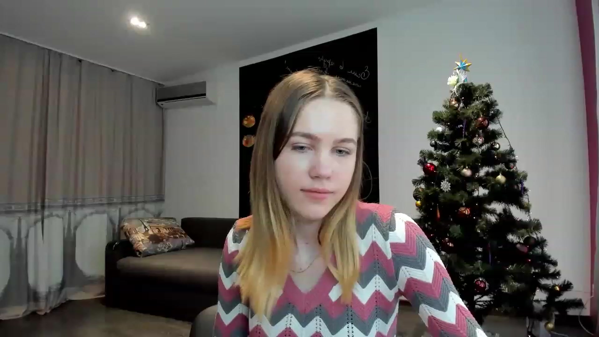 Gallery image thumbnail from KatyaGordon's myfreecams stream on, 01/02/2023, 09:02 image 12 of 20