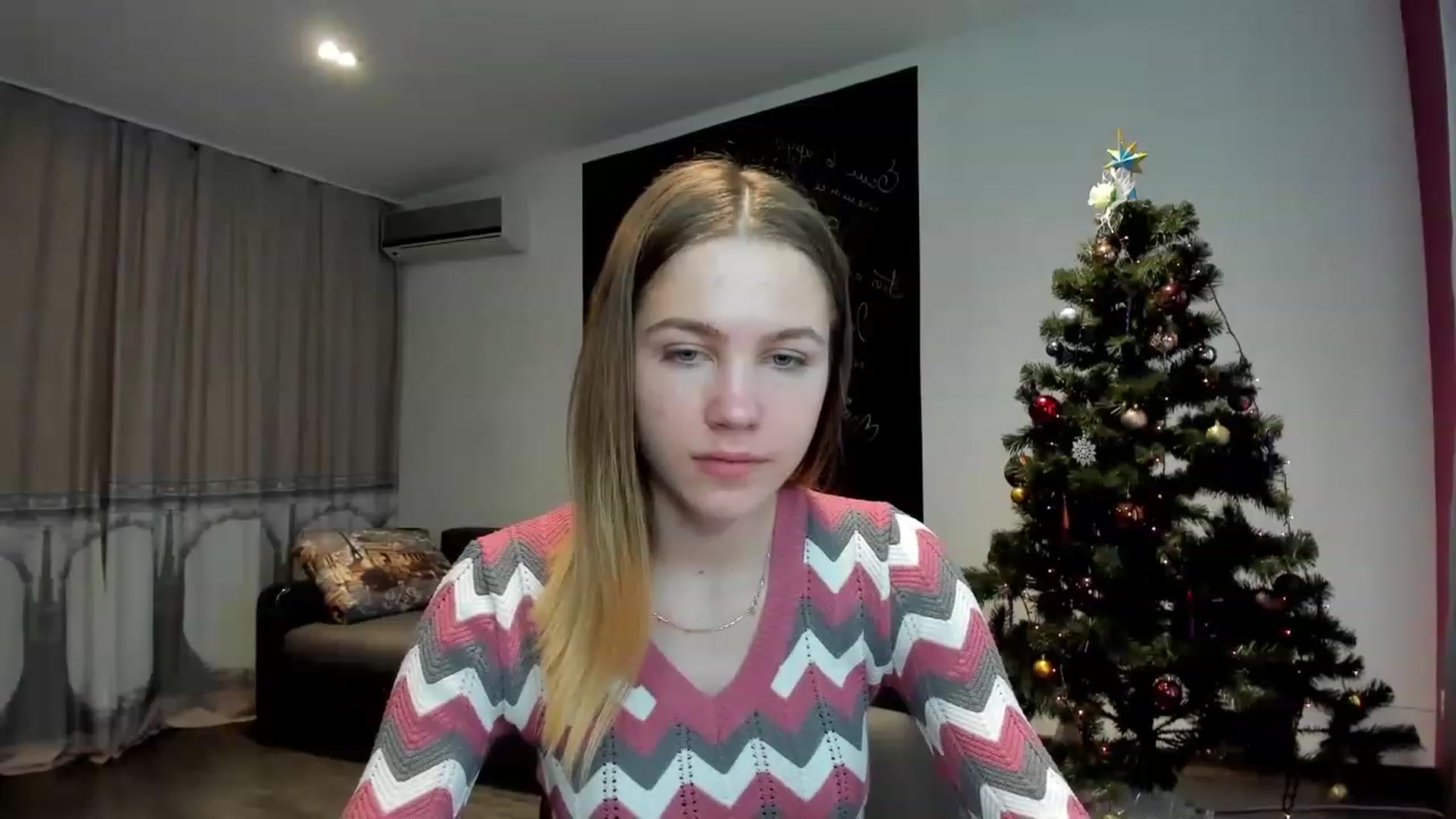 Gallery image thumbnail from KatyaGordon's myfreecams stream on, 01/02/2023, 11:44 image 10 of 20