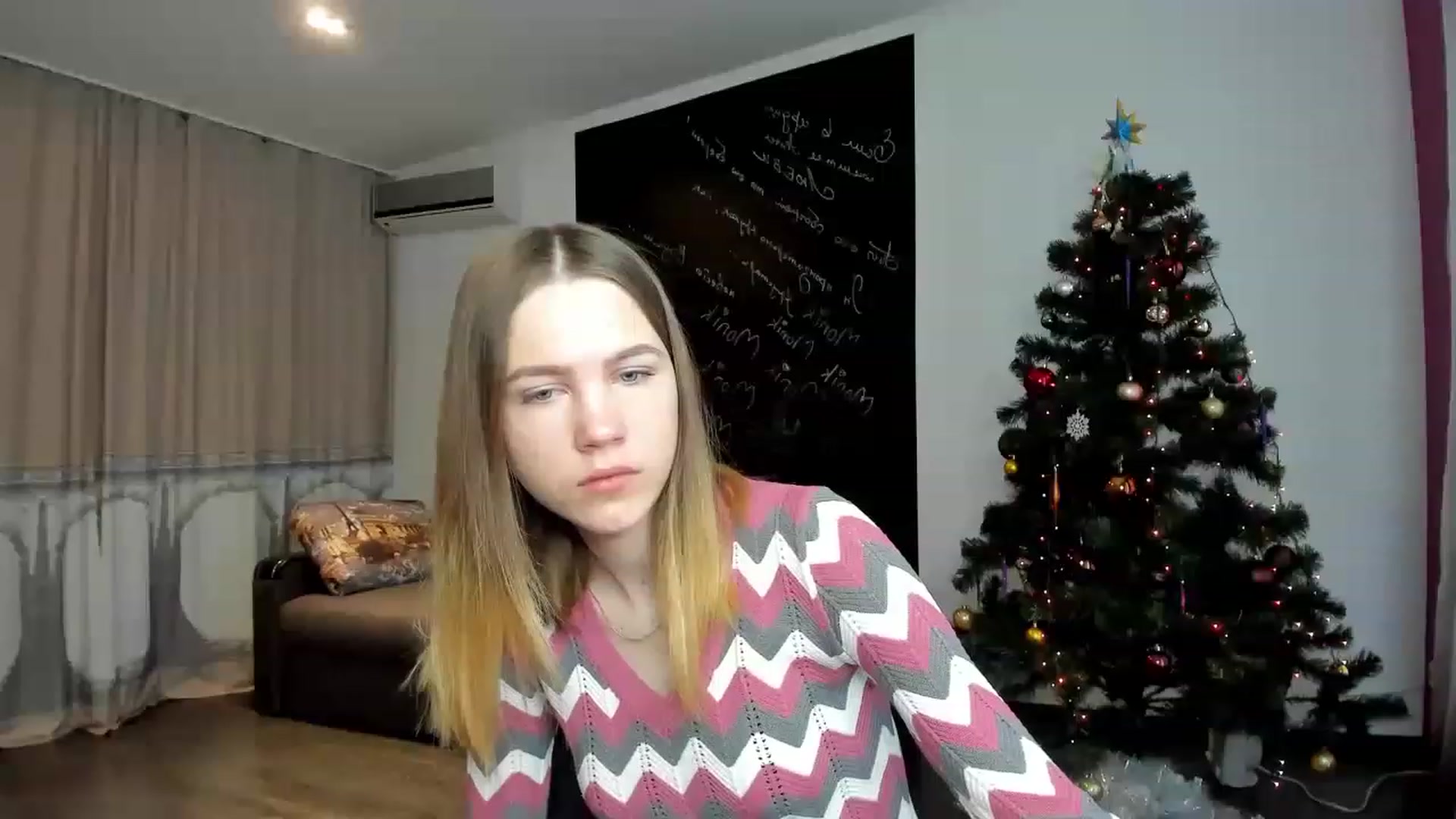 Gallery image thumbnail from KatyaGordon's myfreecams stream on, 01/03/2023, 07:33 image 3 of 20