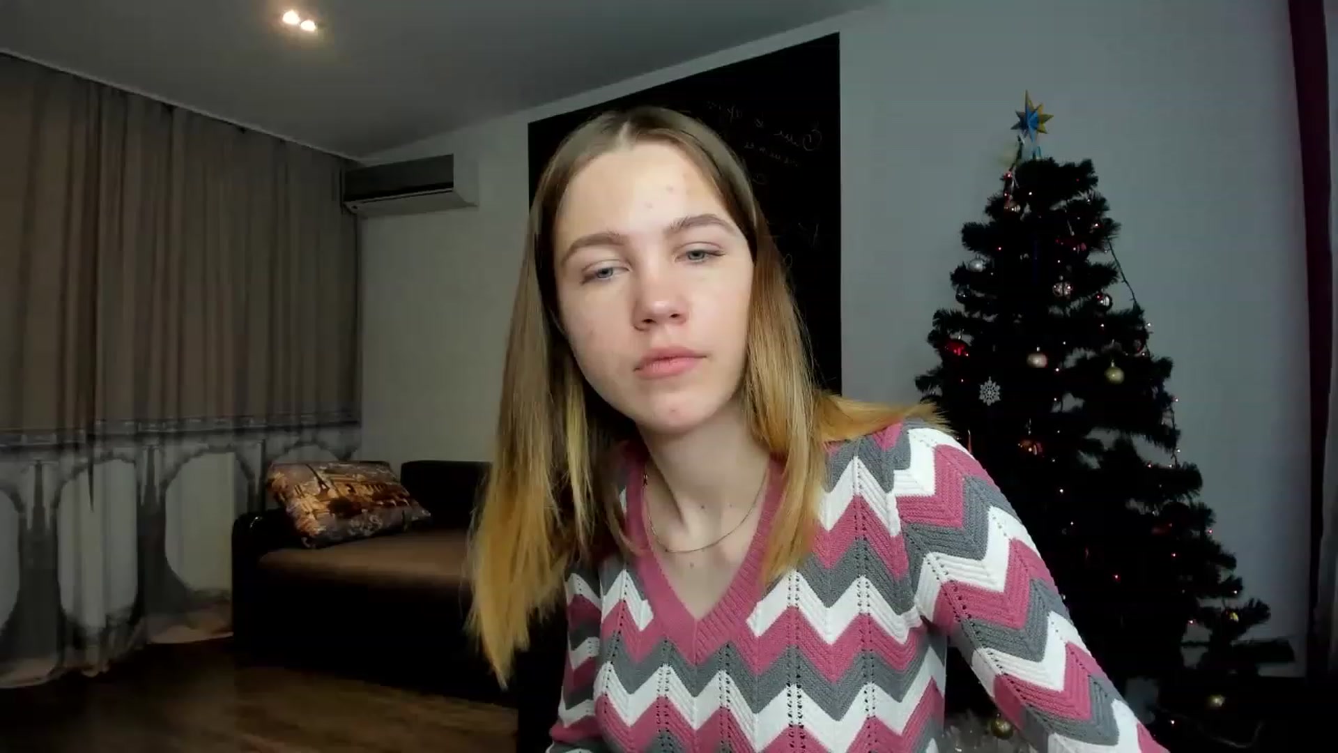 Gallery image thumbnail from KatyaGordon's myfreecams stream on, 01/03/2023, 08:56 image 5 of 20