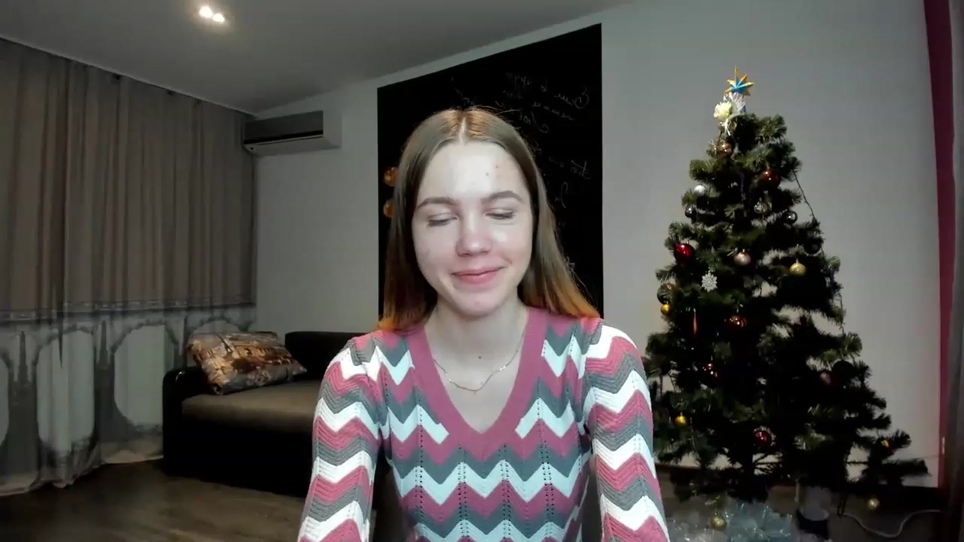 Gallery image thumbnail from KatyaGordon's myfreecams stream on, 01/03/2023, 11:44 image 2 of 20