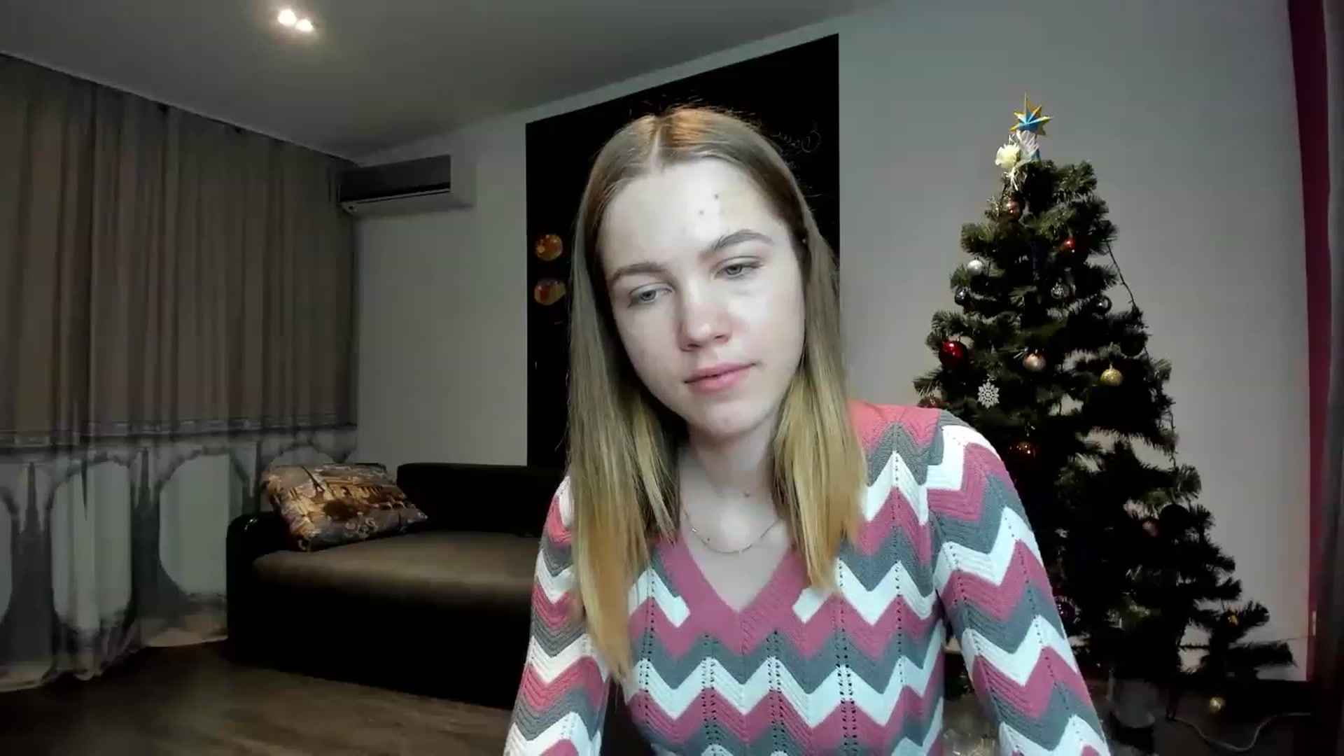 Gallery image thumbnail from KatyaGordon's myfreecams stream on, 01/03/2023, 12:59 image 5 of 20