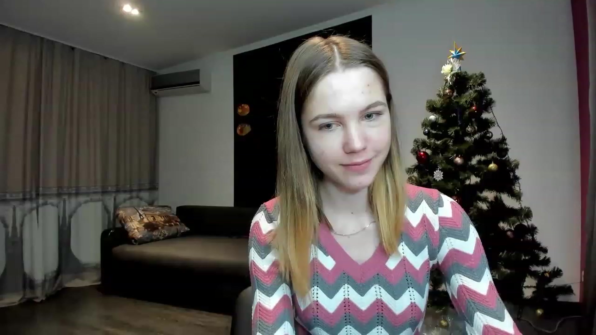 Gallery image thumbnail from KatyaGordon's myfreecams stream on, 01/03/2023, 12:59 image 6 of 20