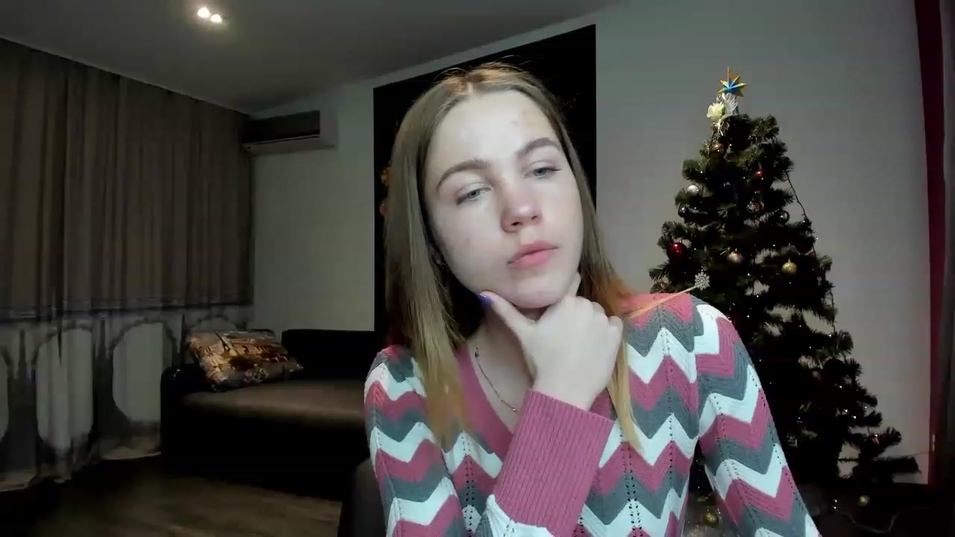 Gallery image thumbnail from KatyaGordon's myfreecams stream on, 01/03/2023, 12:59 image 1 of 20