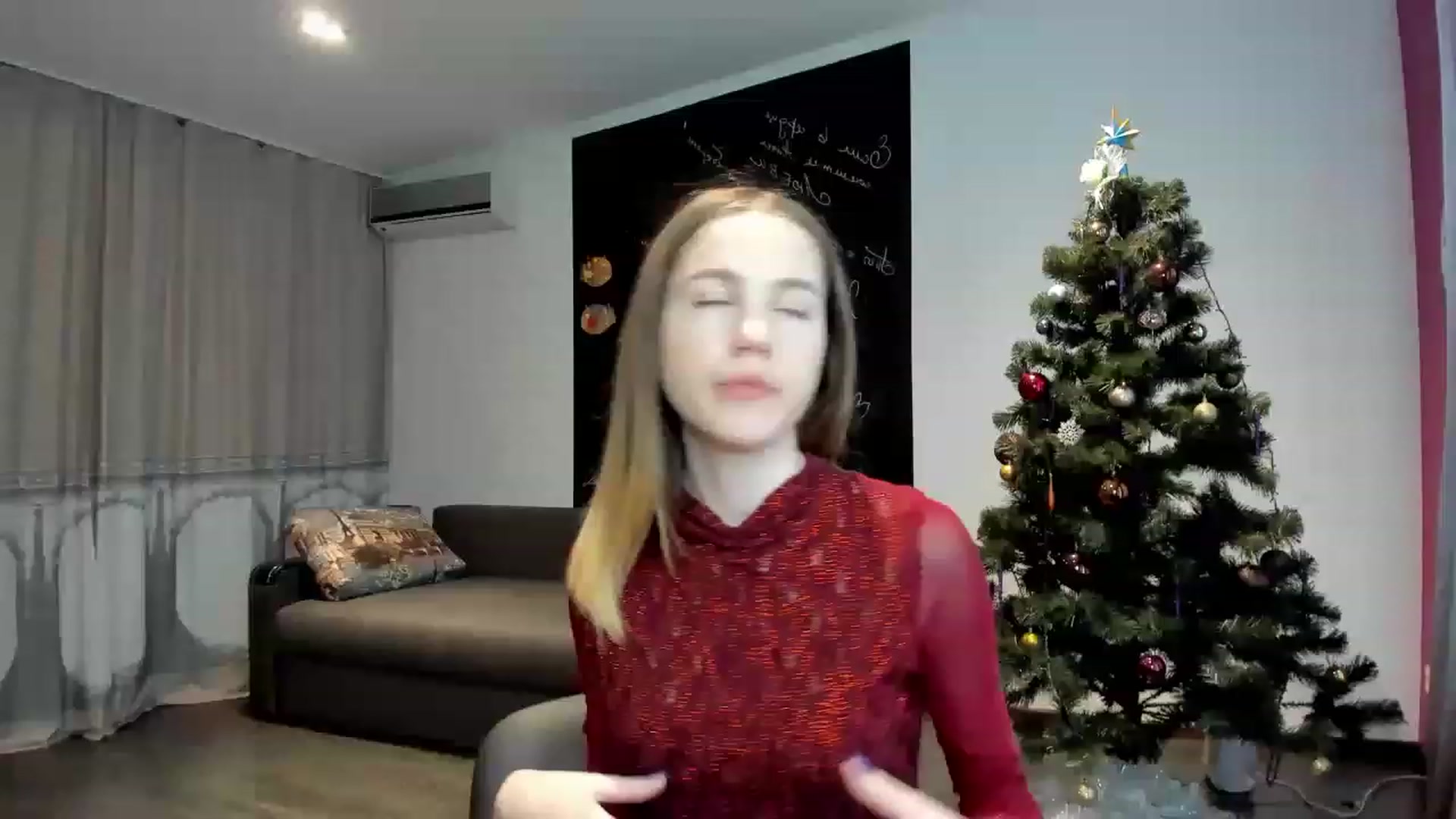 Gallery image thumbnail from KatyaGordon's myfreecams stream on, 01/04/2023, 08:35 image 3 of 20
