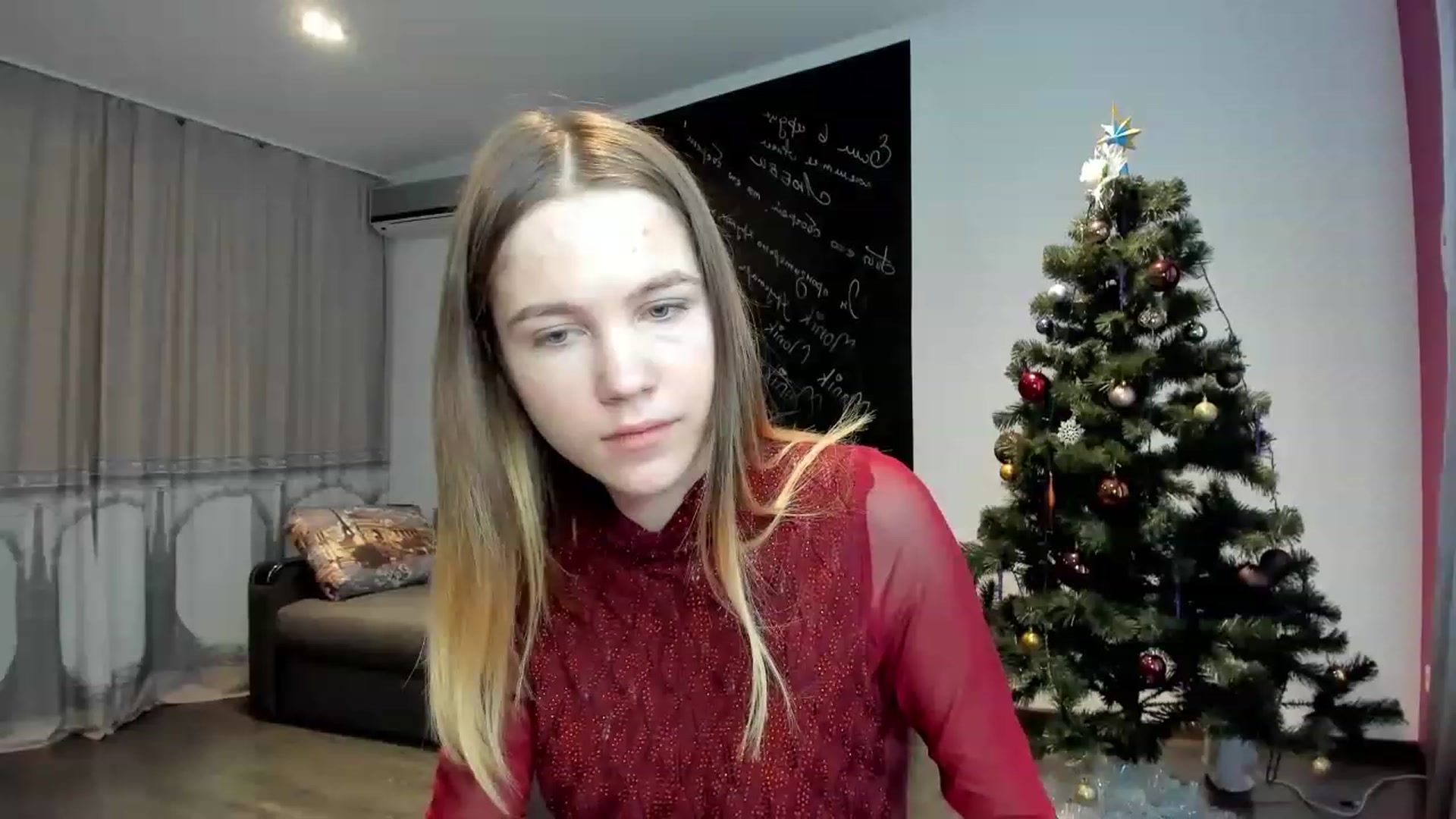 Gallery image thumbnail from KatyaGordon's myfreecams stream on, 01/04/2023, 08:35 image 13 of 20