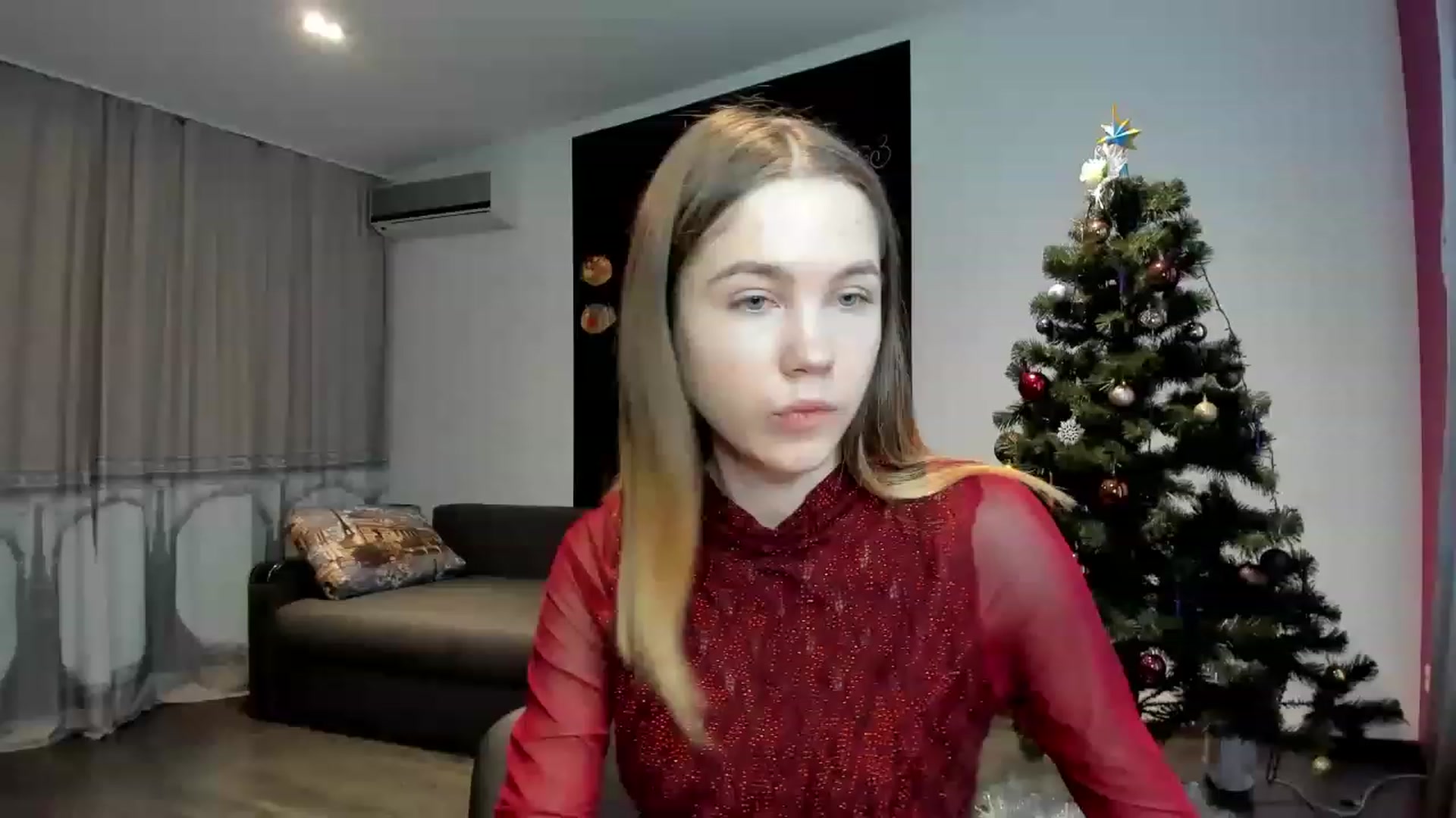Gallery image thumbnail from KatyaGordon's myfreecams stream on, 01/04/2023, 08:35 image 10 of 20