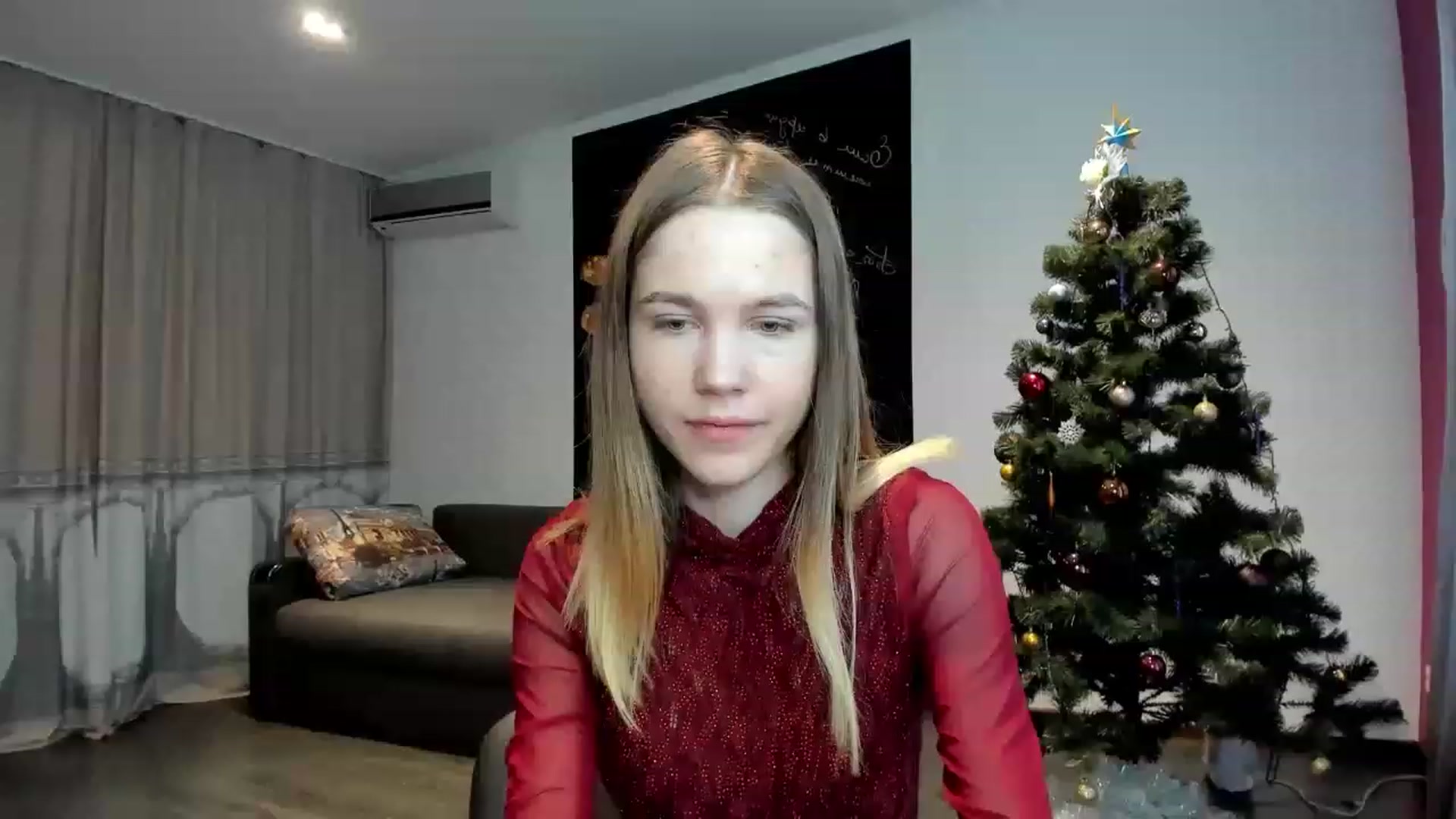 Gallery image thumbnail from KatyaGordon's myfreecams stream on, 01/04/2023, 08:35 image 6 of 20