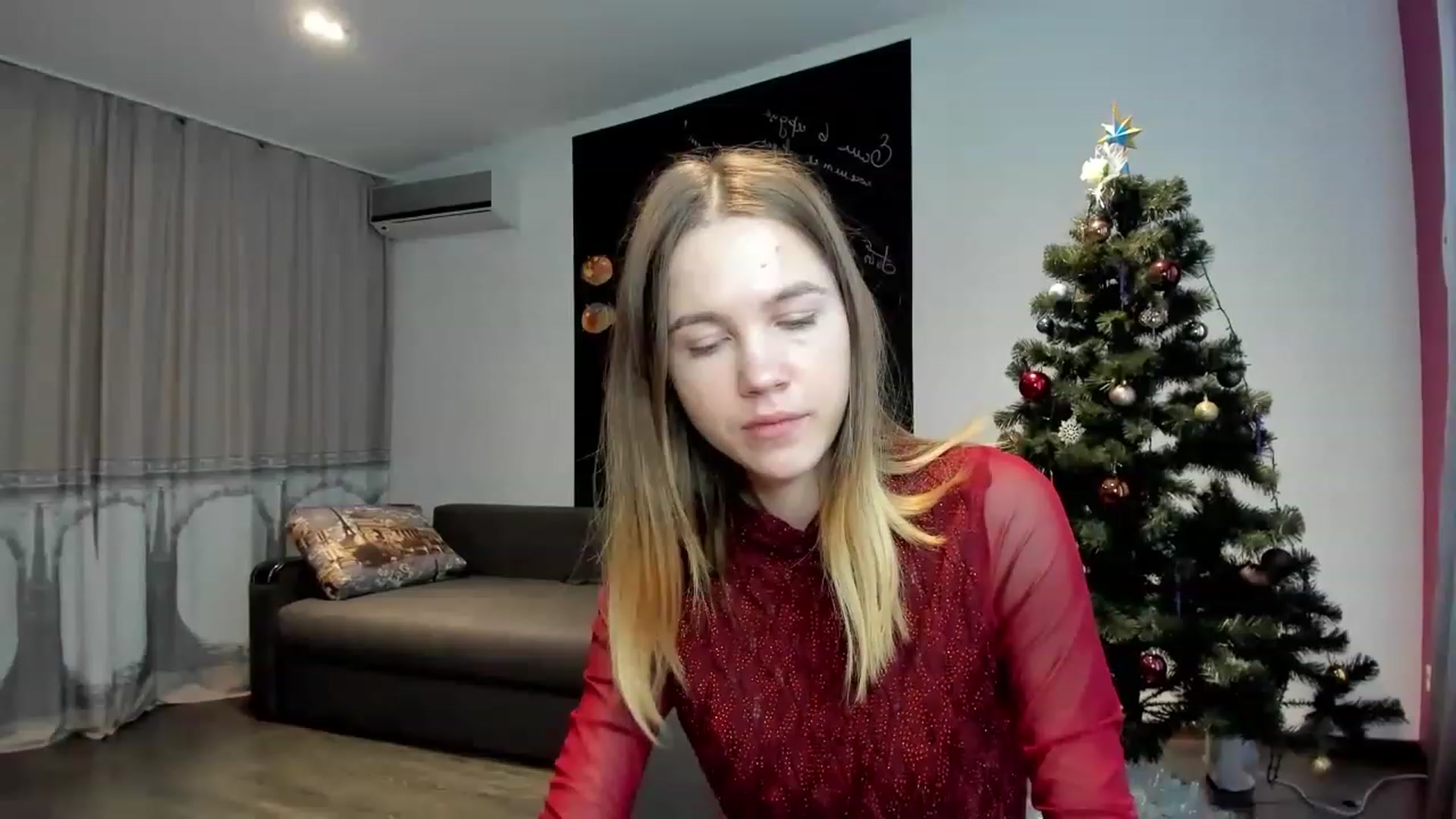 Gallery image thumbnail from KatyaGordon's myfreecams stream on, 01/04/2023, 09:06 image 9 of 20