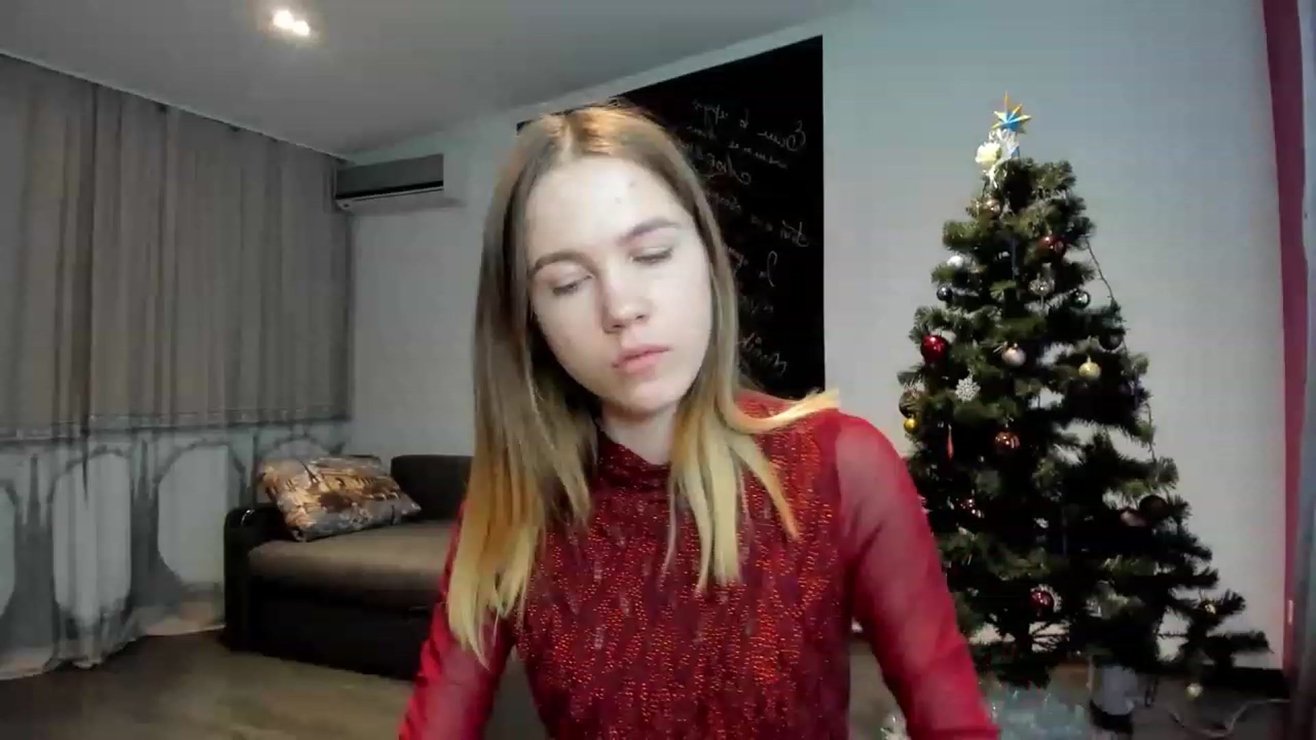 Gallery image thumbnail from KatyaGordon's myfreecams stream on, 01/04/2023, 09:06 image 7 of 20