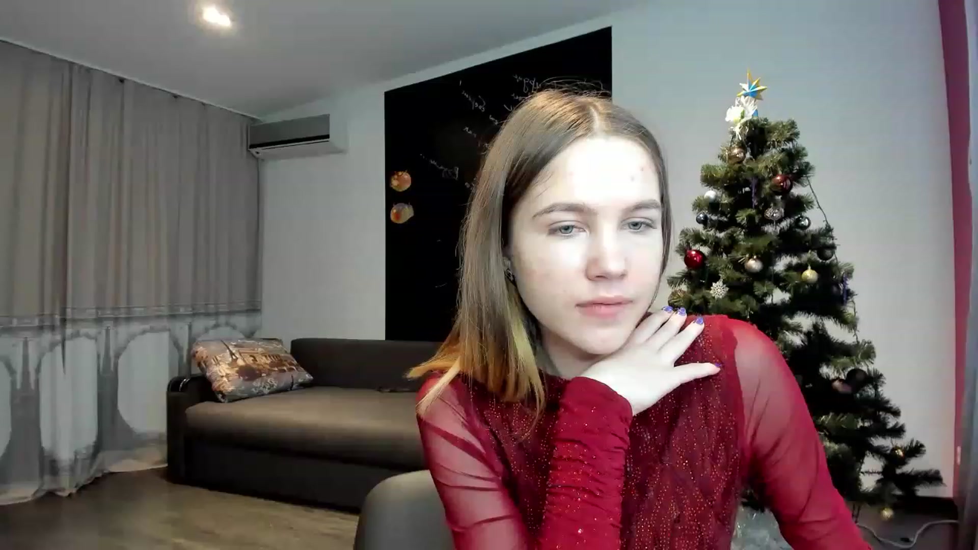 Gallery image thumbnail from KatyaGordon's myfreecams stream on, 01/04/2023, 09:06 image 15 of 20