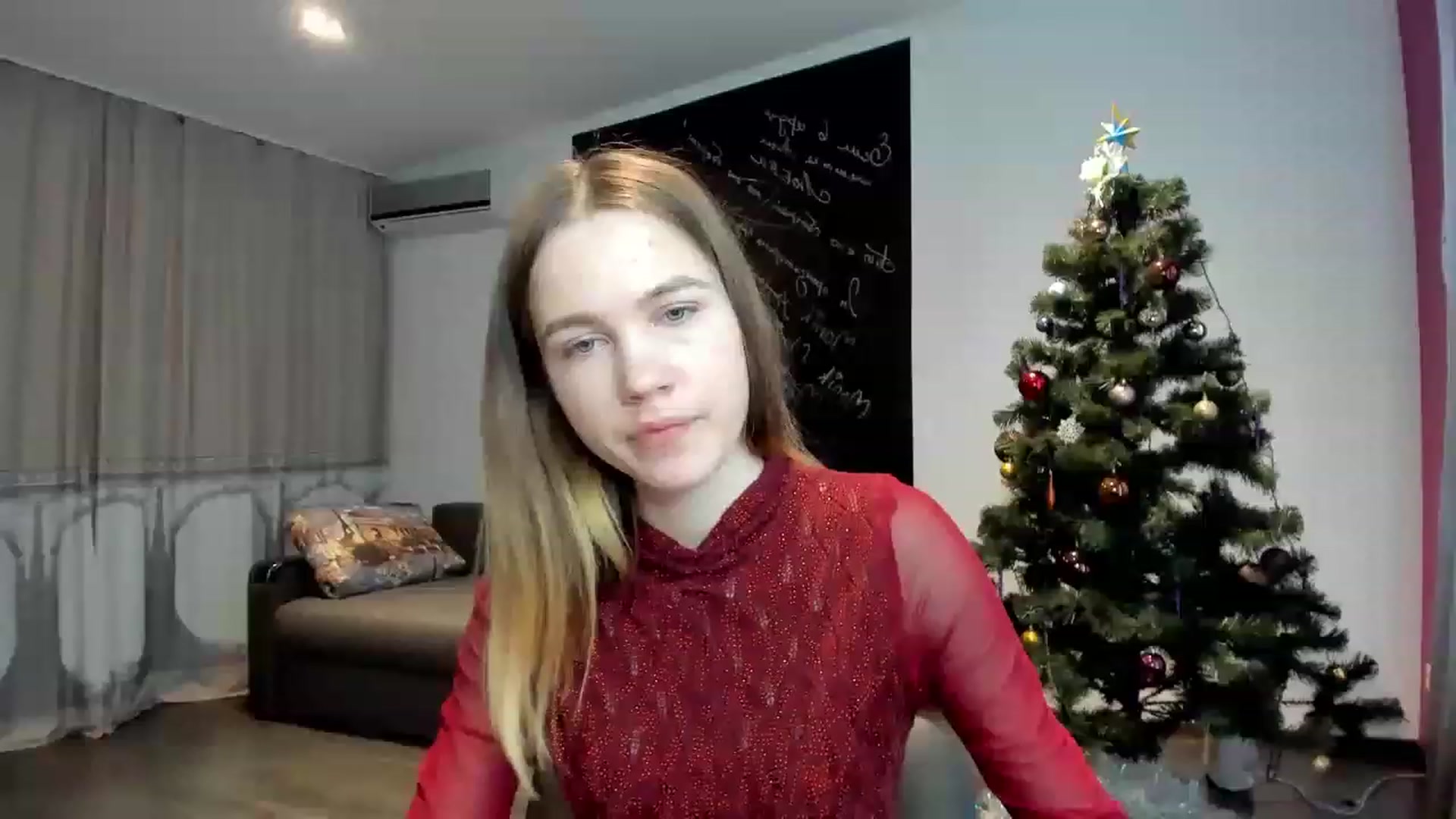 Gallery image thumbnail from KatyaGordon's myfreecams stream on, 01/04/2023, 09:06 image 16 of 20
