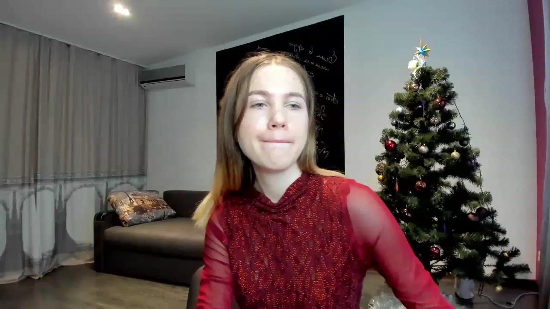Gallery image thumbnail from KatyaGordon's myfreecams stream on, 01/04/2023, 09:06 image 3 of 20