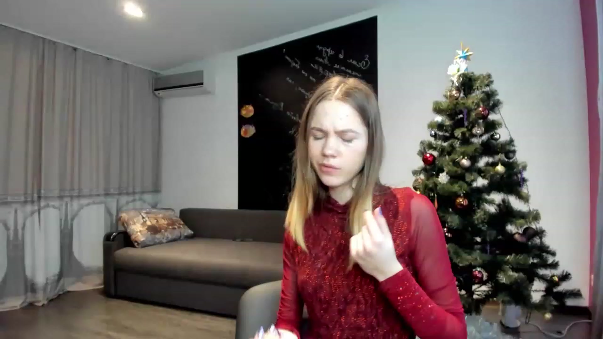 Gallery image thumbnail from KatyaGordon's myfreecams stream on, 01/04/2023, 09:06 image 12 of 20