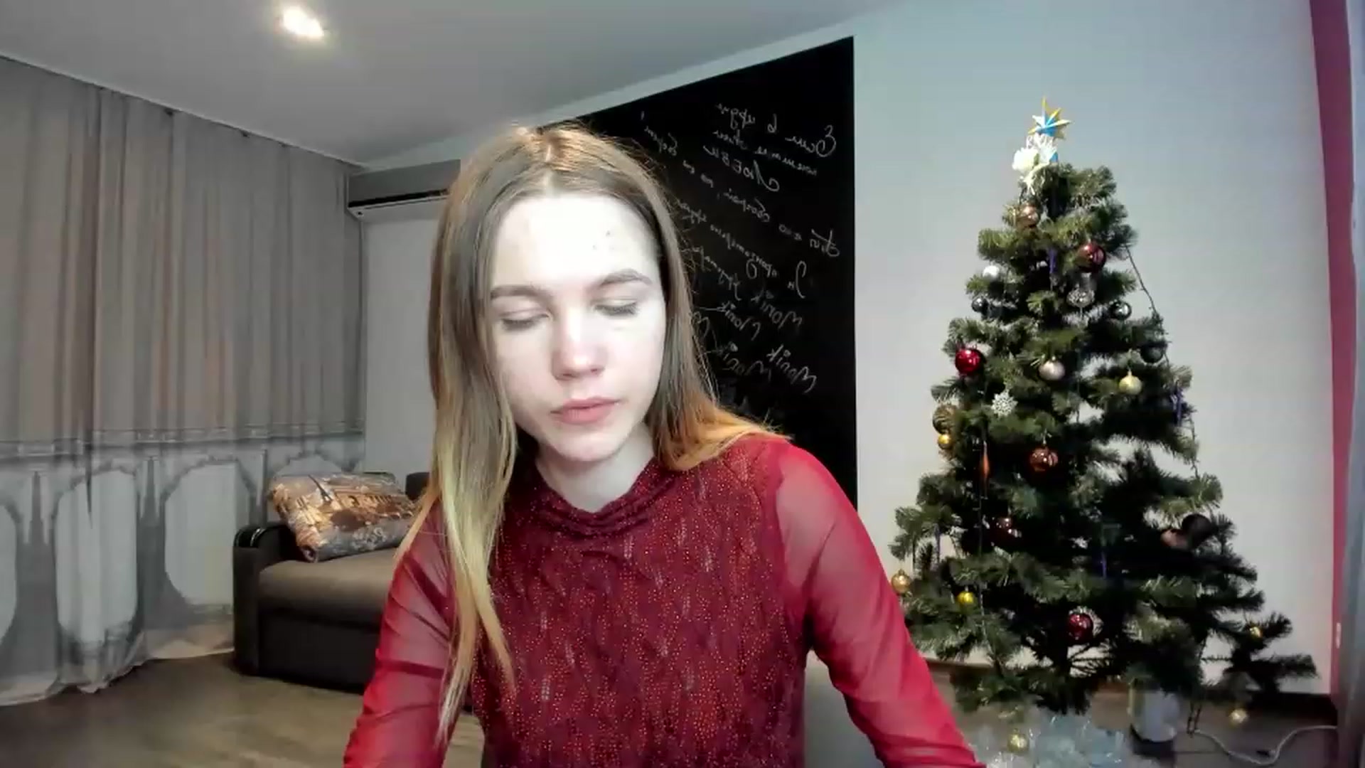 Gallery image thumbnail from KatyaGordon's myfreecams stream on, 01/04/2023, 11:45 image 1 of 20