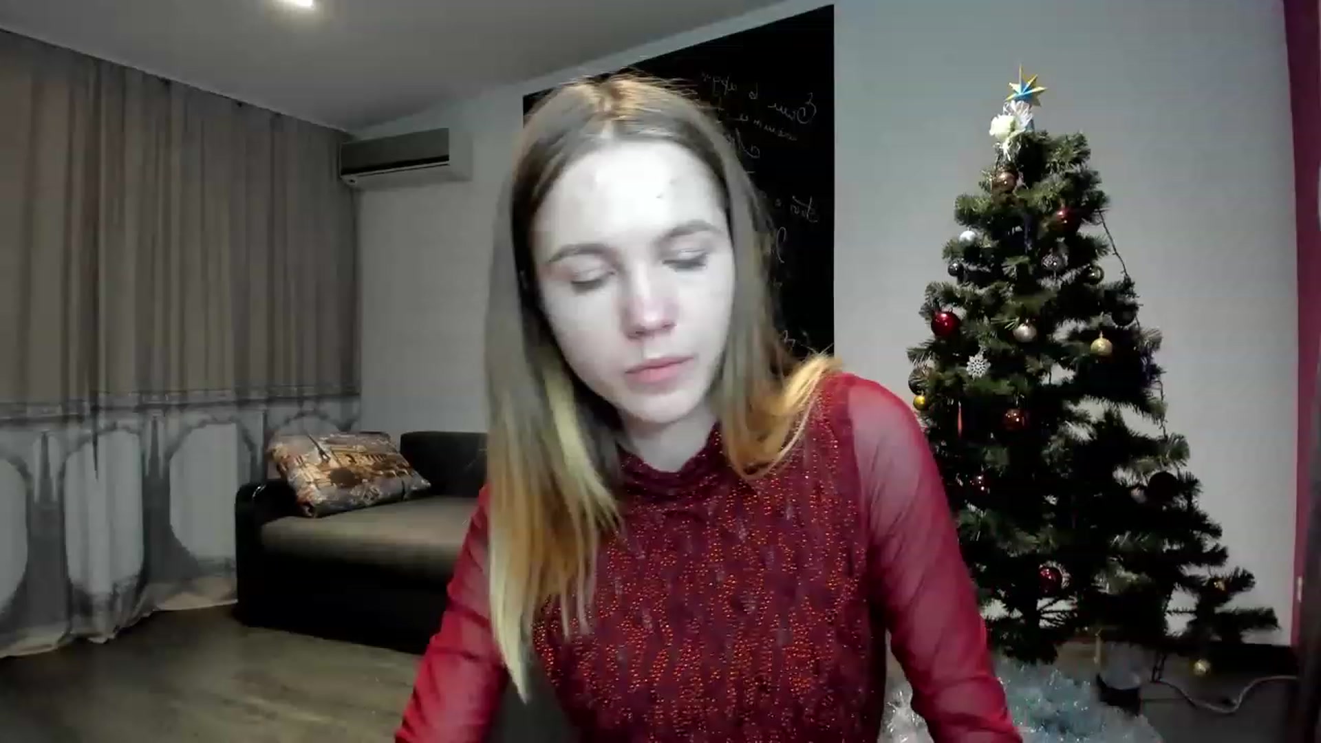 Gallery image thumbnail from KatyaGordon's myfreecams stream on, 01/04/2023, 12:33 image 2 of 20