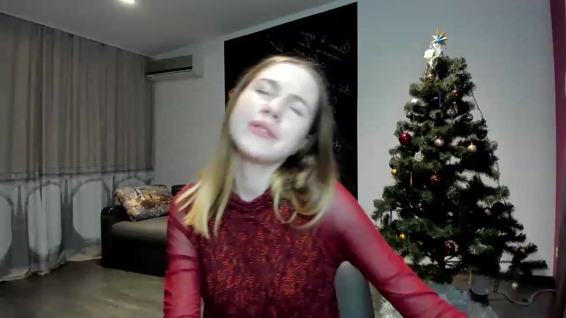 Gallery image thumbnail from KatyaGordon's myfreecams stream on, 01/04/2023, 12:33 image 5 of 20