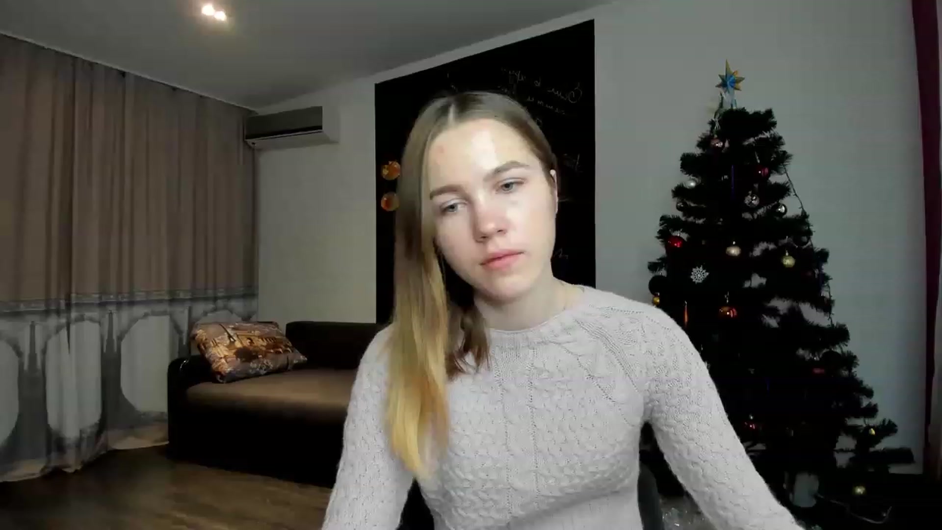 Gallery image thumbnail from KatyaGordon's myfreecams stream on, 01/05/2023, 08:17 image 19 of 20