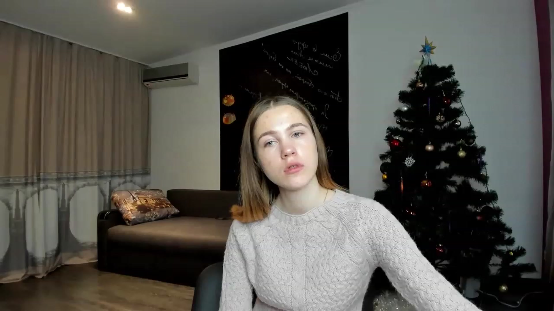 Gallery image thumbnail from KatyaGordon's myfreecams stream on, 01/05/2023, 09:07 image 11 of 20