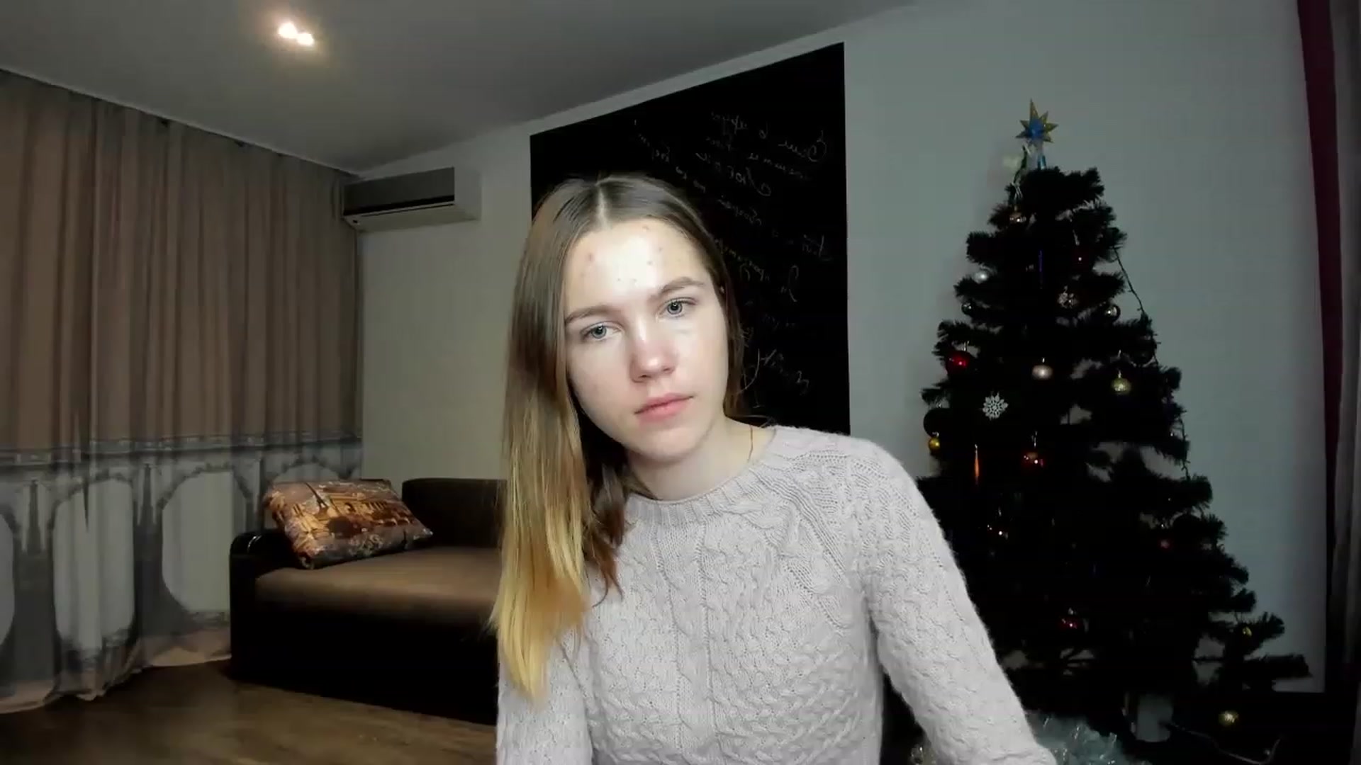 Gallery image thumbnail from KatyaGordon's myfreecams stream on, 01/05/2023, 12:09 image 1 of 20