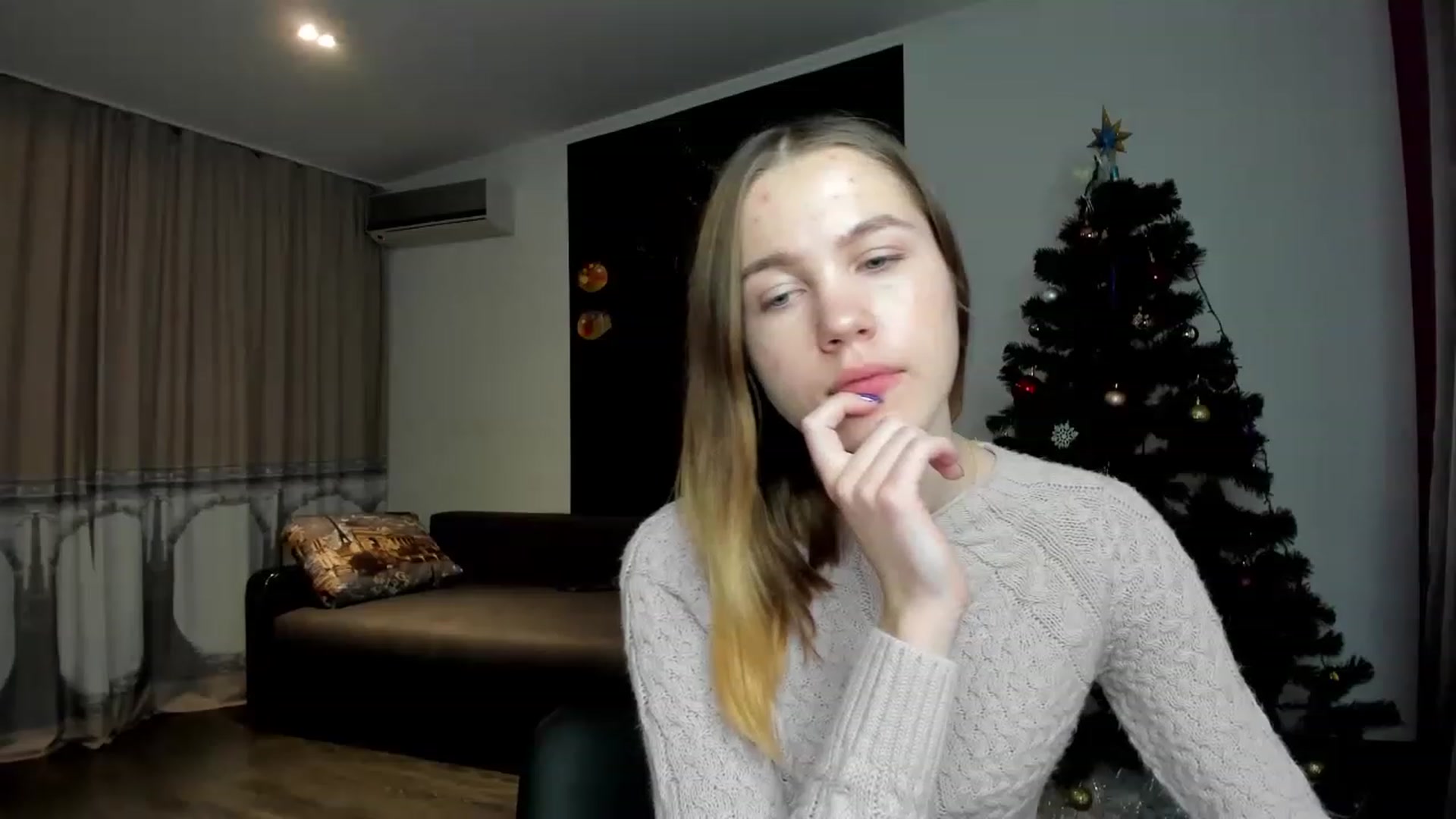 Gallery image thumbnail from KatyaGordon's myfreecams stream on, 01/05/2023, 12:09 image 20 of 20