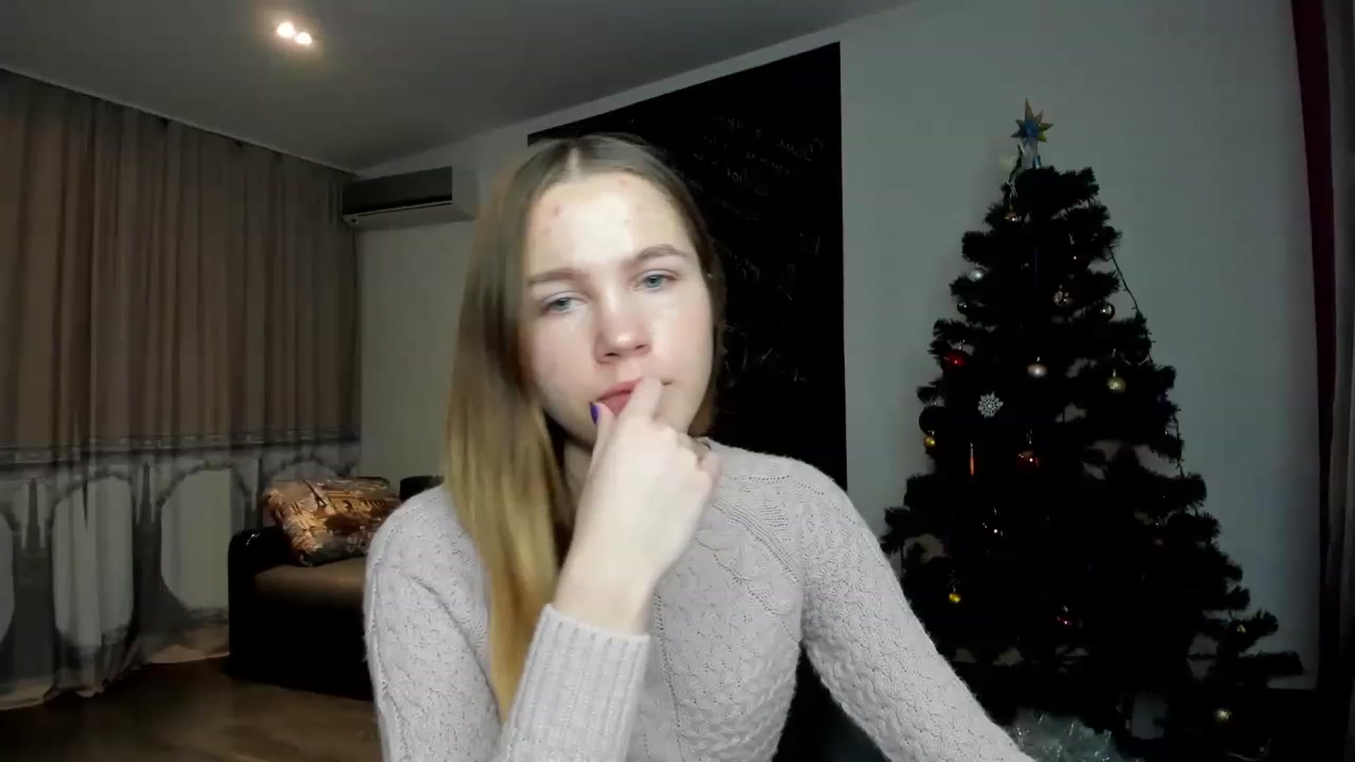 Gallery image thumbnail from KatyaGordon's myfreecams stream on, 01/05/2023, 12:09 image 8 of 20