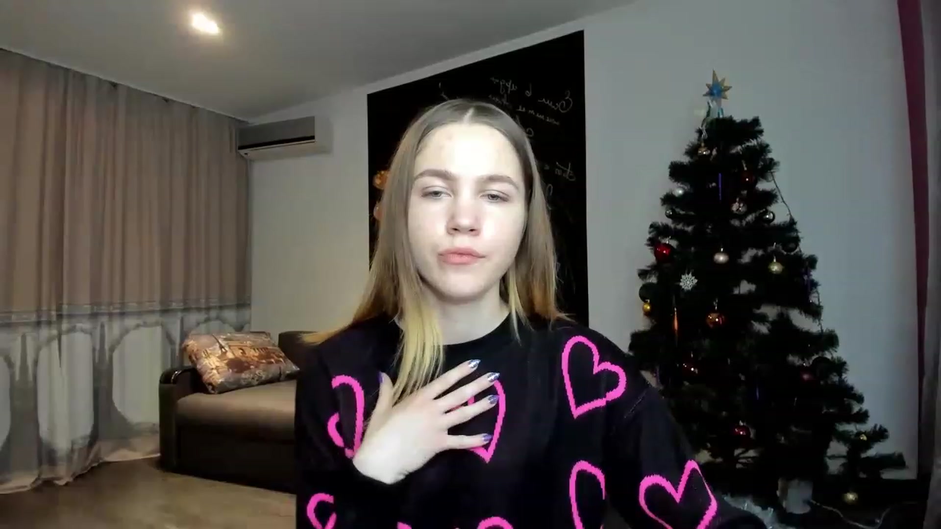 Gallery image thumbnail from KatyaGordon's myfreecams stream on, 01/06/2023, 08:03 image 11 of 20