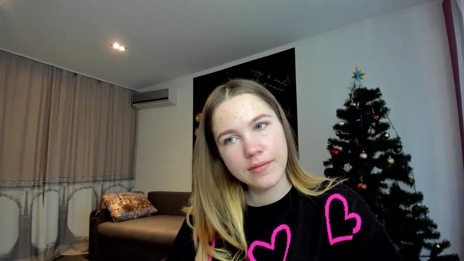 Gallery image thumbnail from KatyaGordon's myfreecams stream on, 01/09/2023, 08:51 image 14 of 20