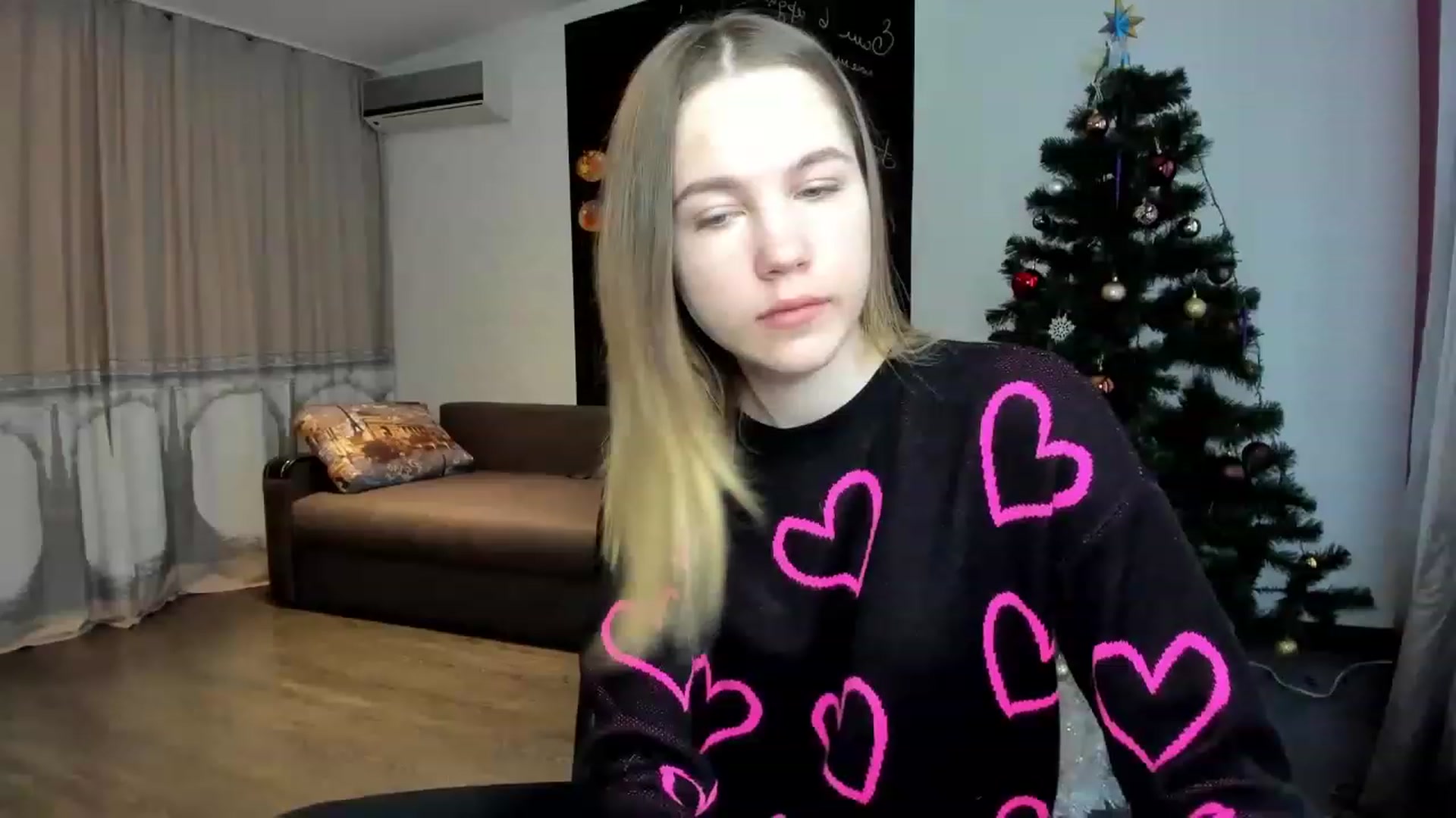 Gallery image thumbnail from KatyaGordon's myfreecams stream on, 01/09/2023, 08:51 image 1 of 20
