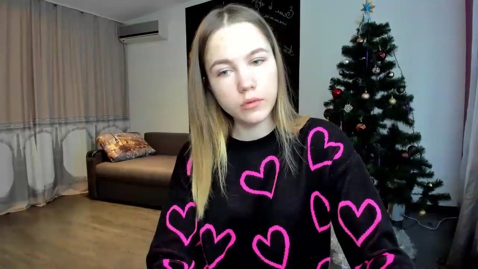 Gallery image thumbnail from KatyaGordon's myfreecams stream on, 01/09/2023, 08:51 image 5 of 20