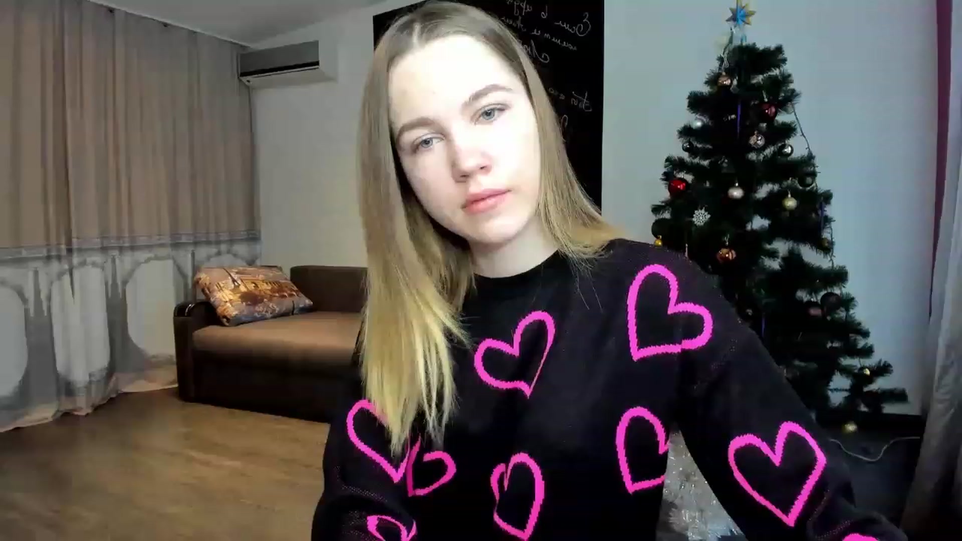 Gallery image thumbnail from KatyaGordon's myfreecams stream on, 01/09/2023, 08:51 image 3 of 20