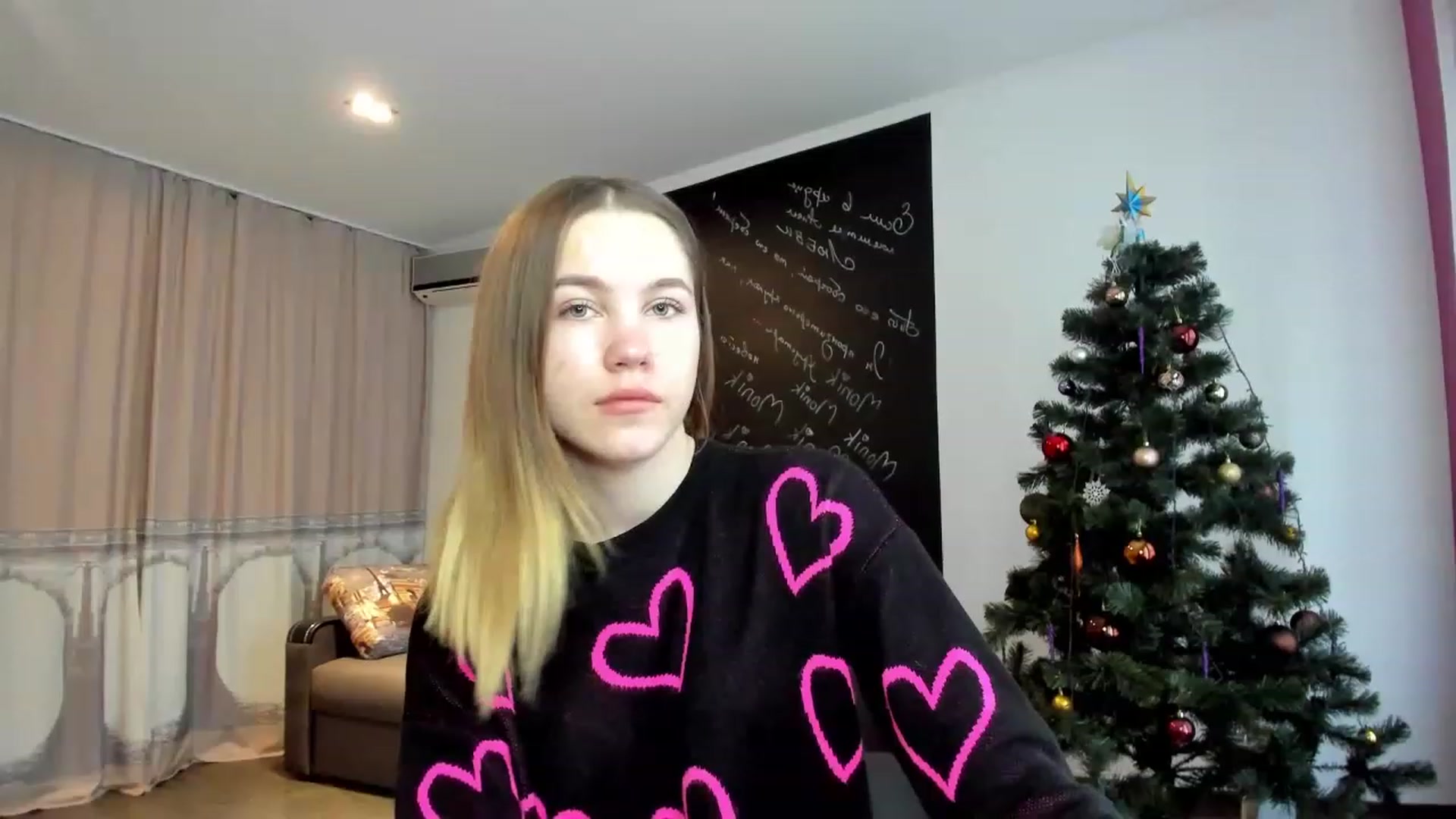 Gallery image thumbnail from KatyaGordon's myfreecams stream on, 01/09/2023, 09:58 image 4 of 20
