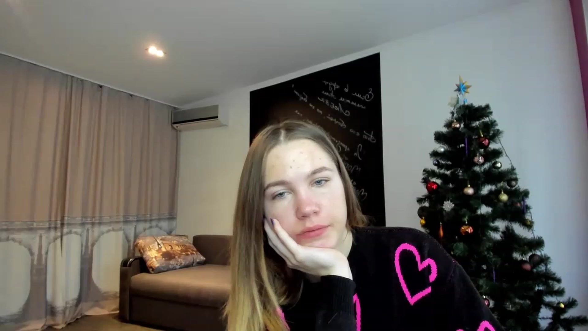 Gallery image thumbnail from KatyaGordon's myfreecams stream on, 01/09/2023, 09:58 image 9 of 20