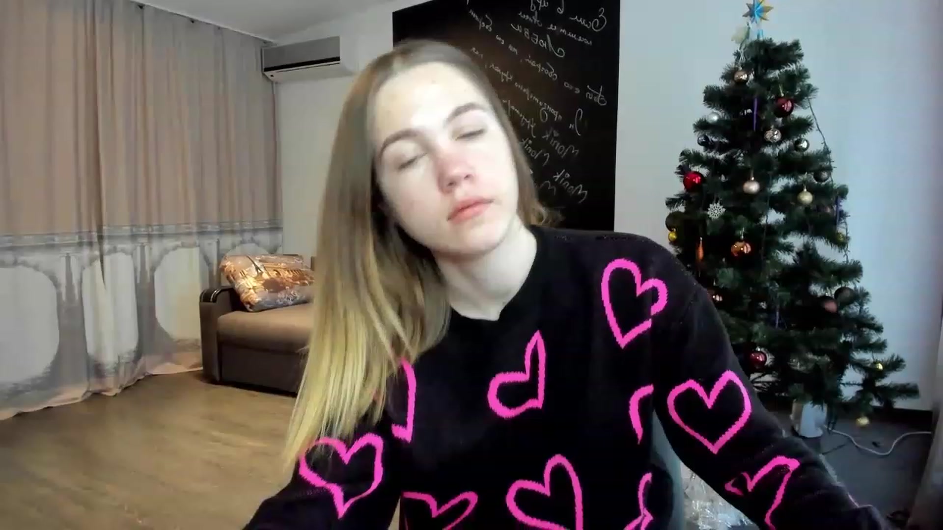 Gallery image thumbnail from KatyaGordon's myfreecams stream on, 01/09/2023, 09:58 image 6 of 20